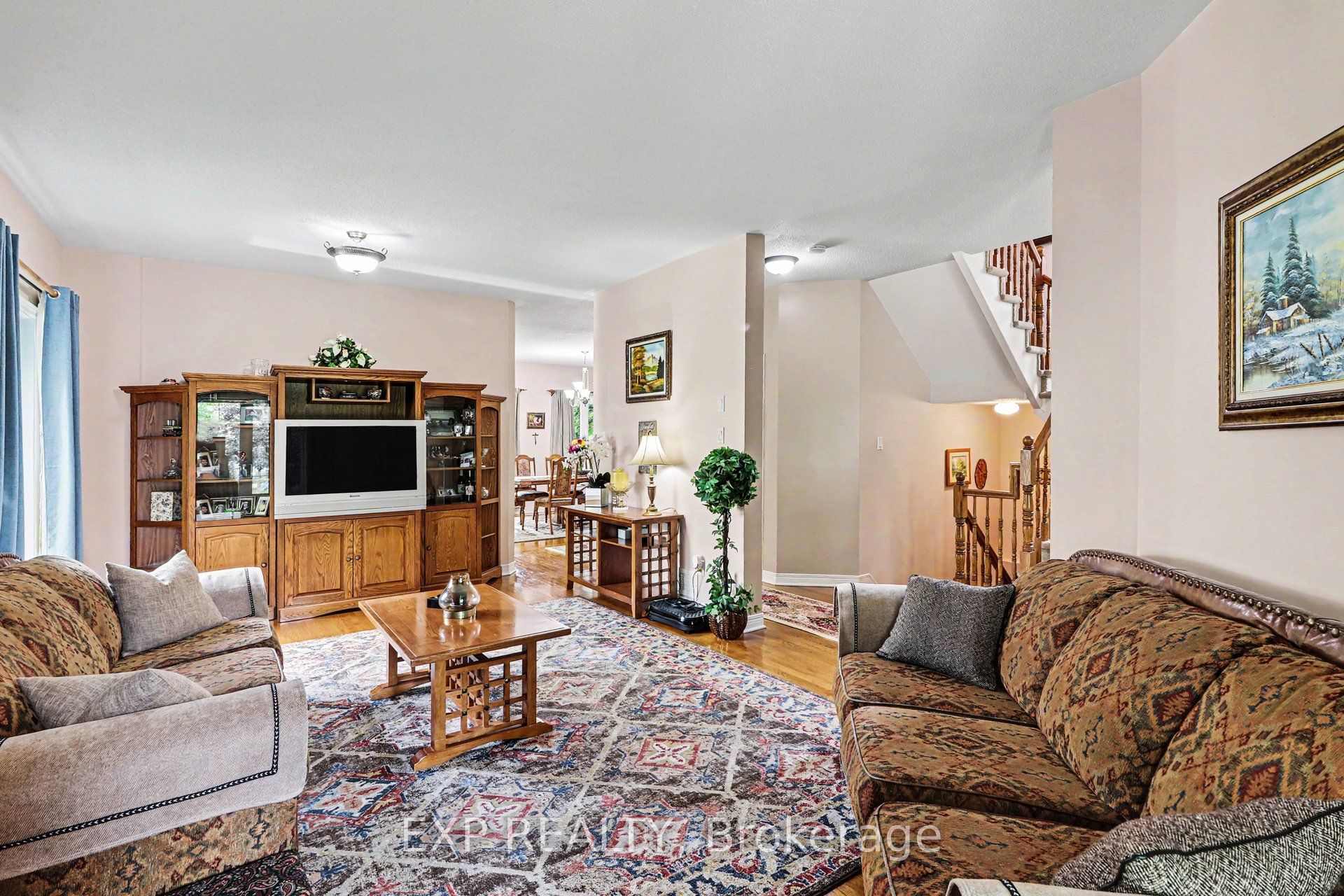 235 Station Boulevard Property Photo 5