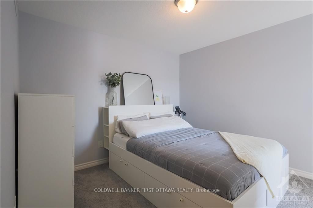 793 Mayfly Crescent Property Photo 24