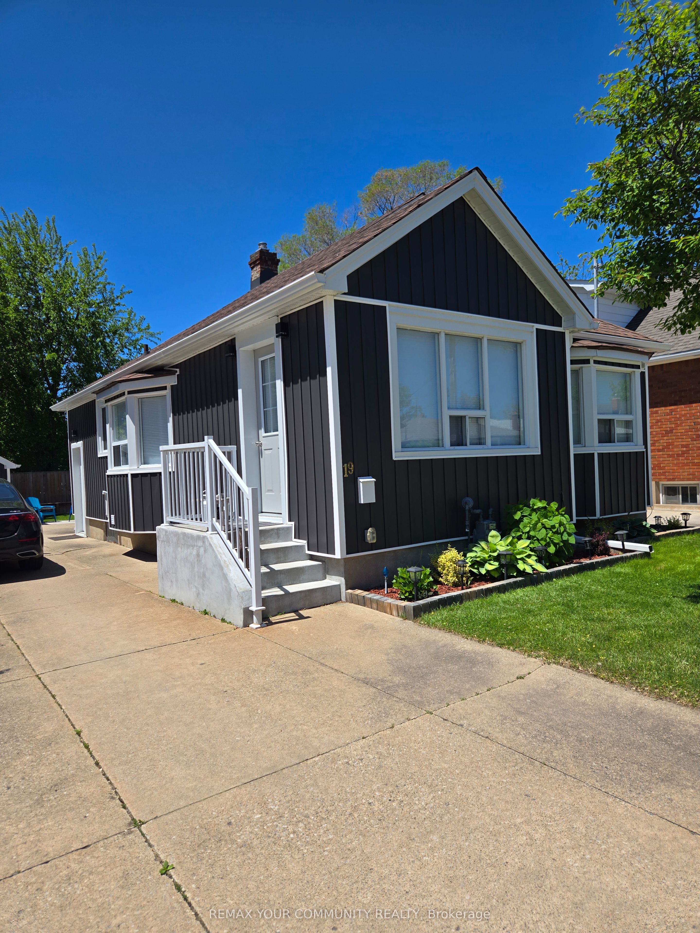 19 Ormonde Avenue Property Photo 1