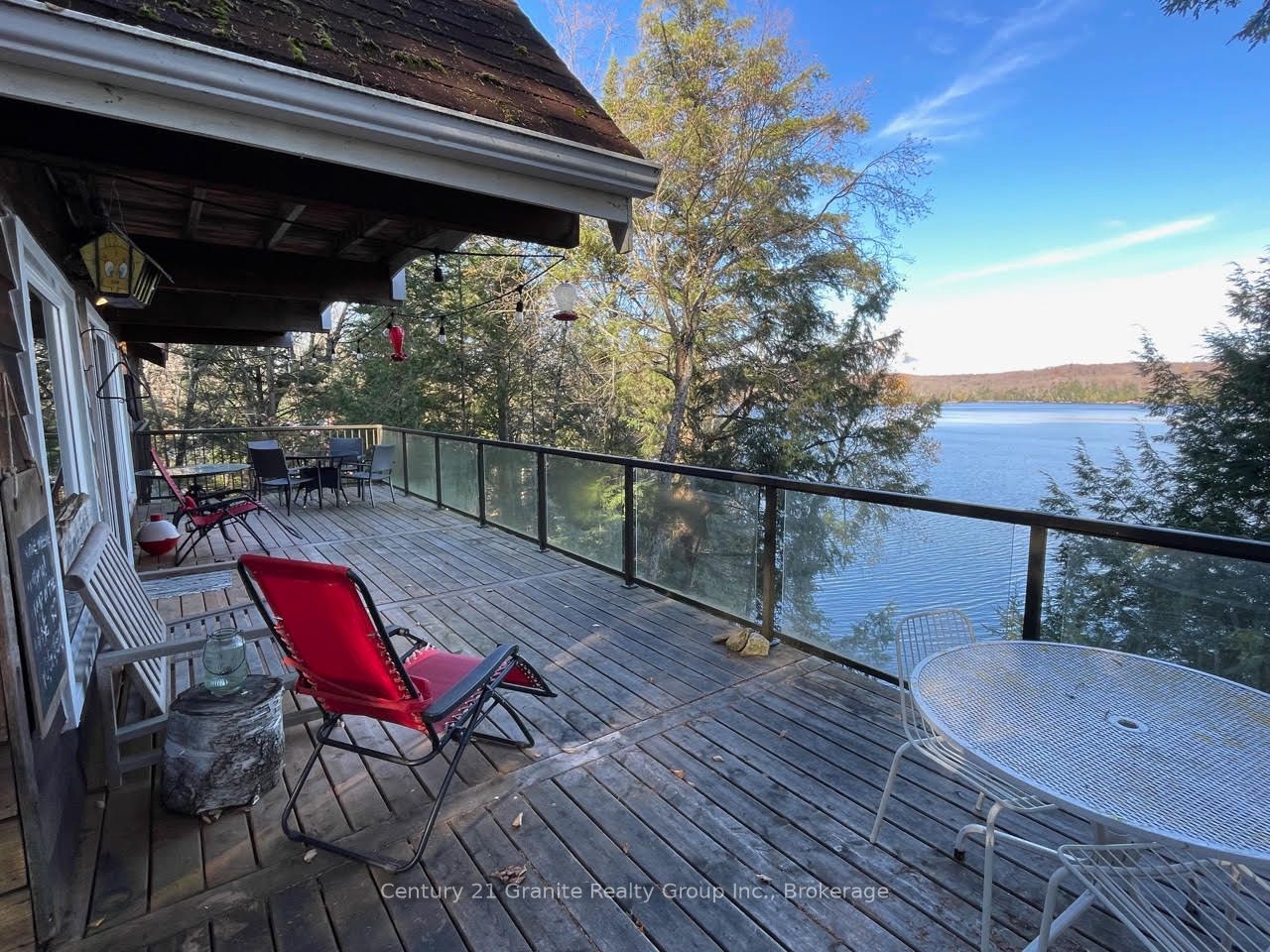 1038 Broken Paddle Road Property Photo 6