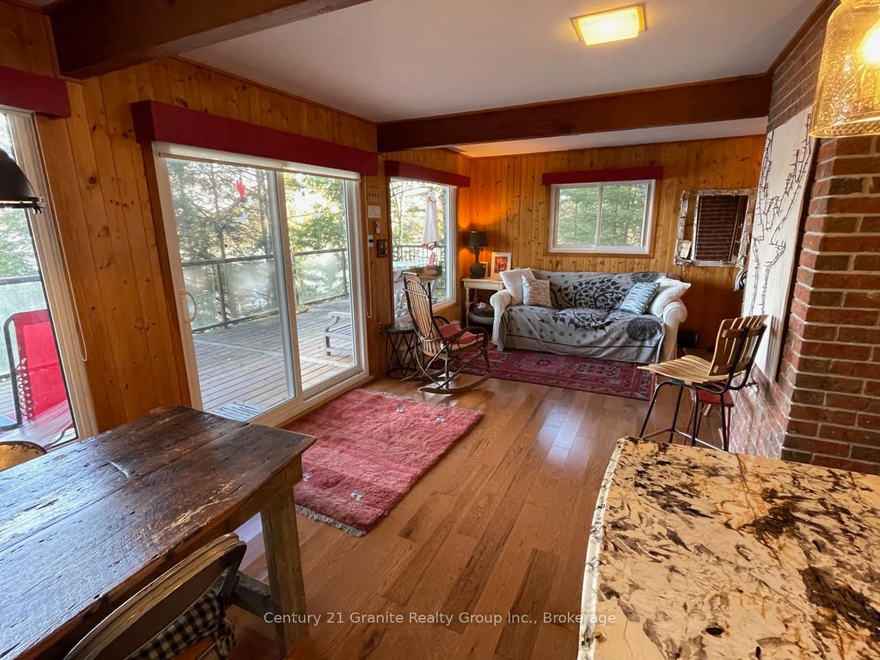 1038 Broken Paddle Road Property Photo 12