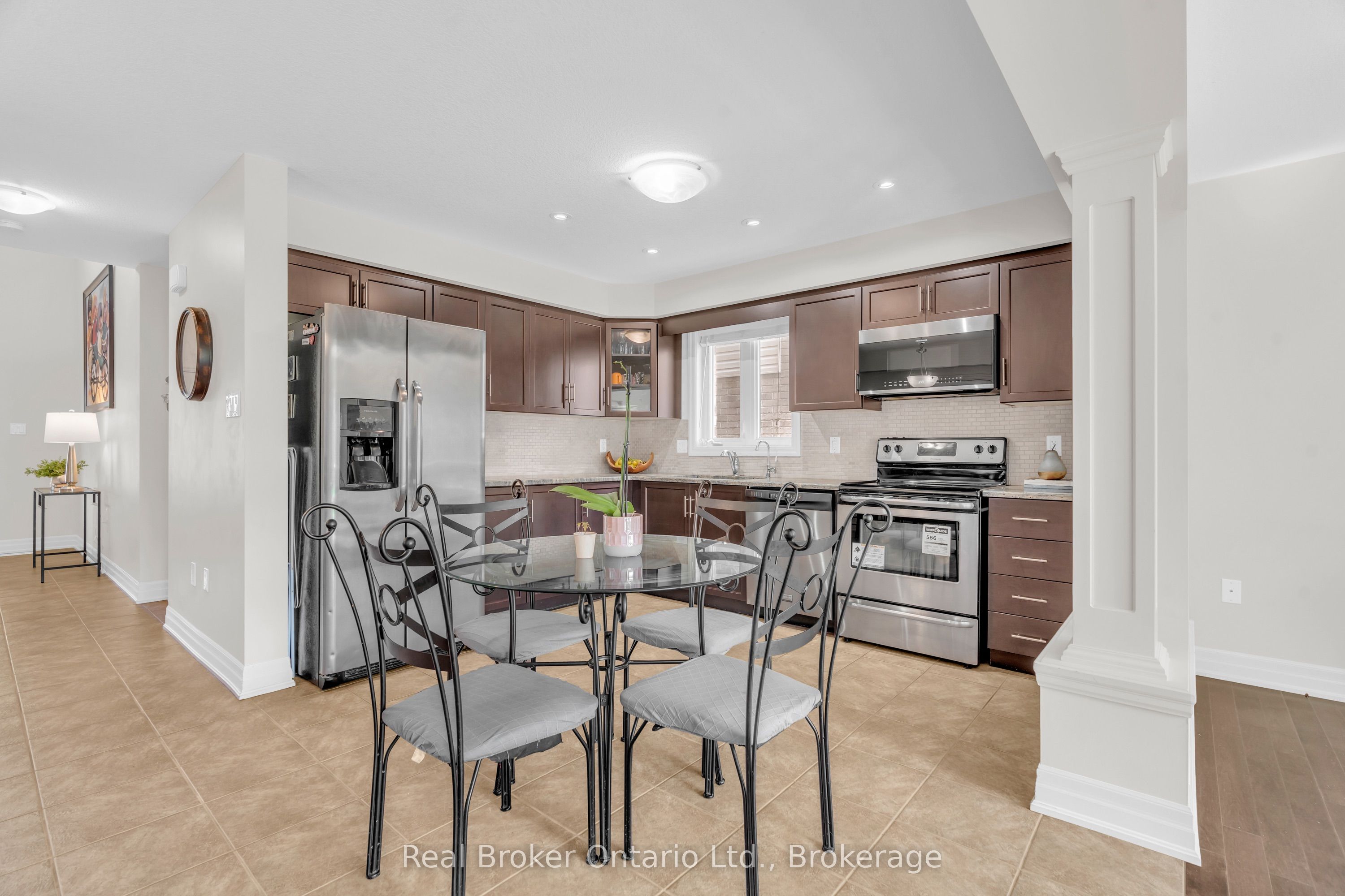 41 Samuel Drive Property Photo 8
