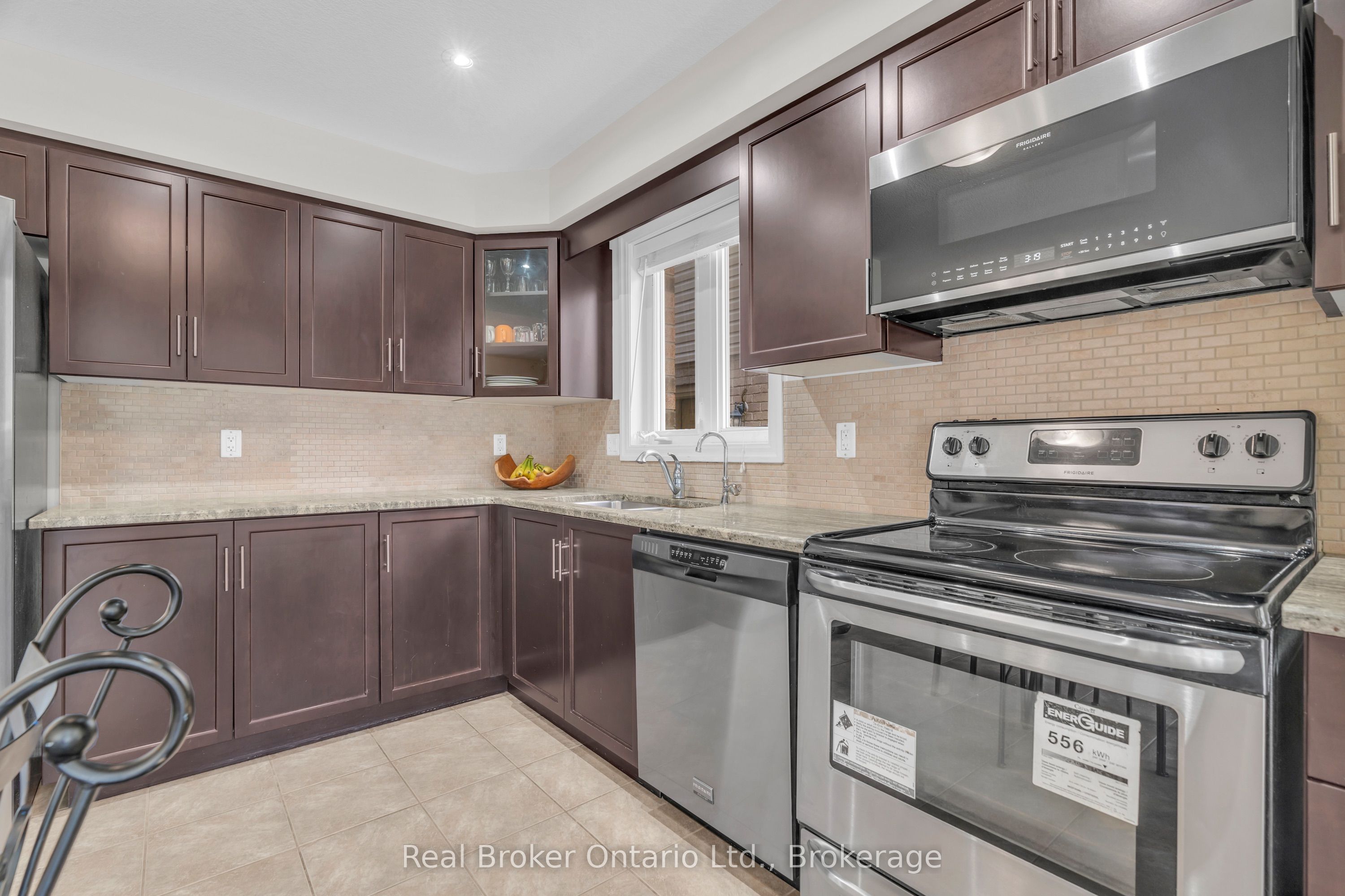 41 Samuel Drive Property Photo 9