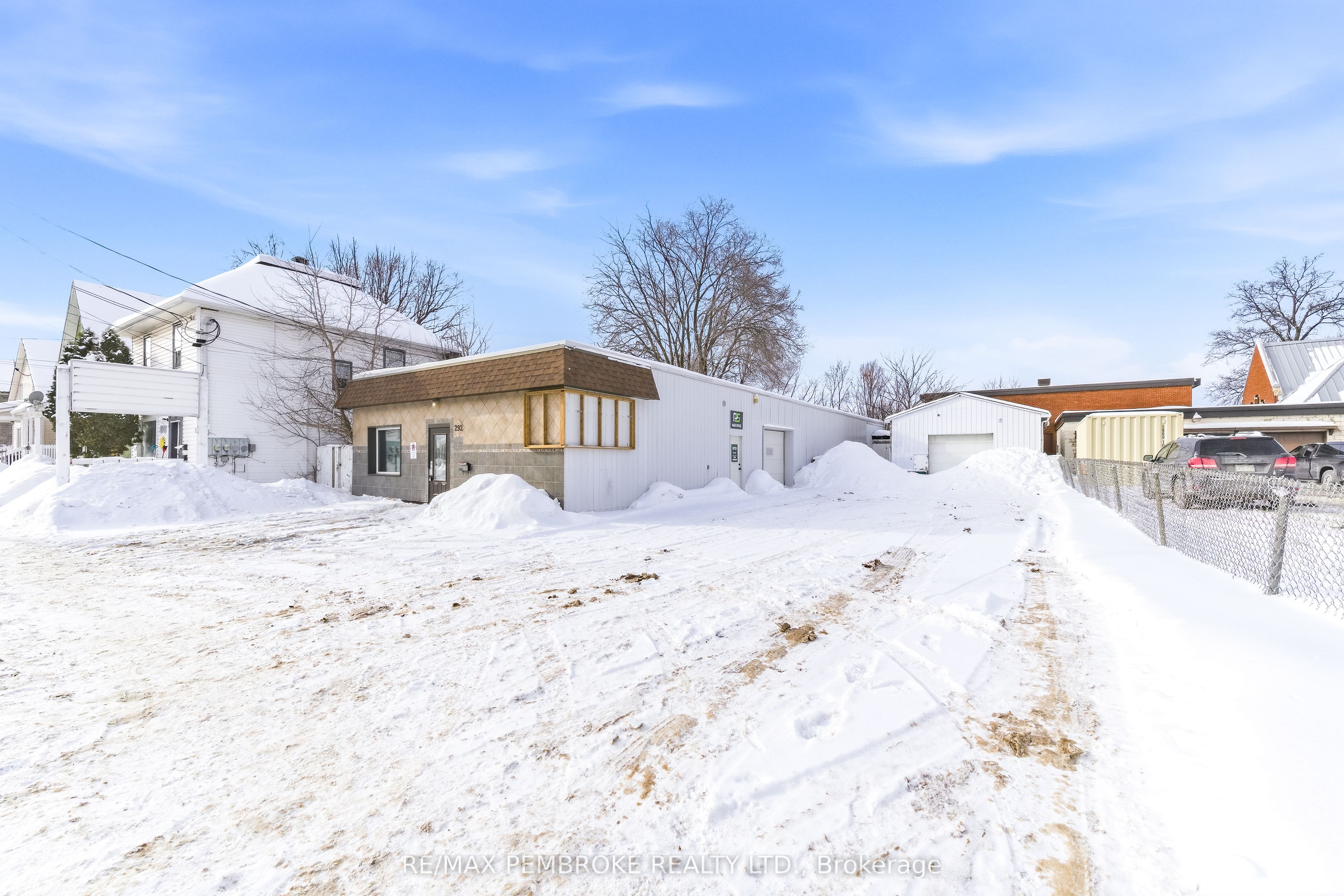 292 Trafalgar Road Property Photo 14