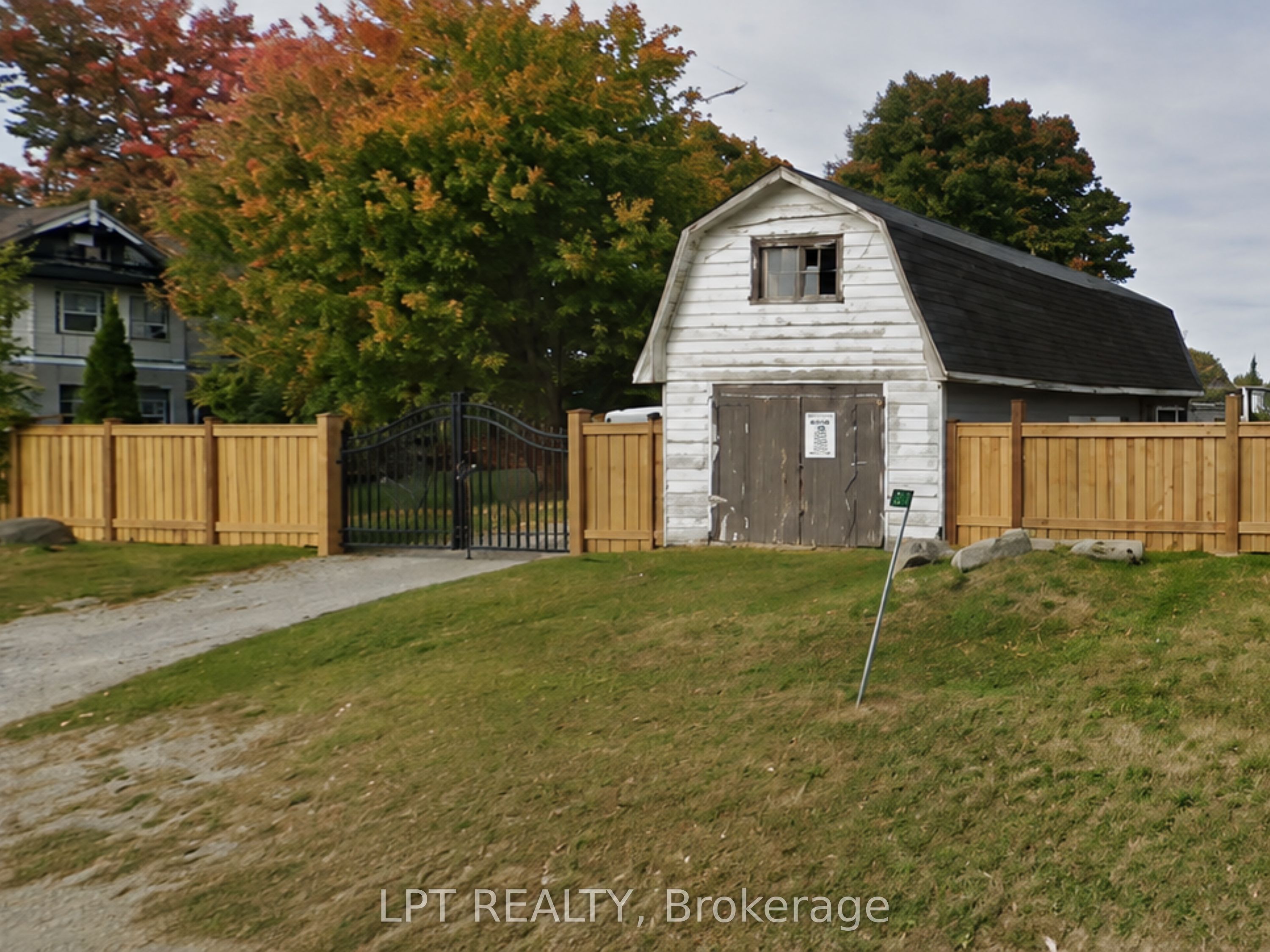 263 Glenarm Road Property Photo 12