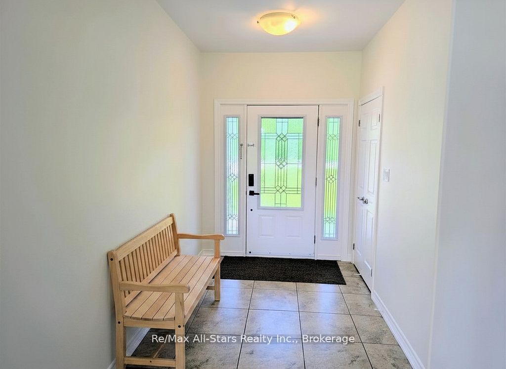 664 Bland Line Property Photo 5