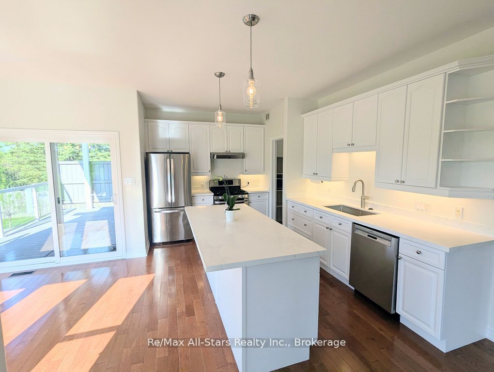 664 Bland Line Property Photo 10