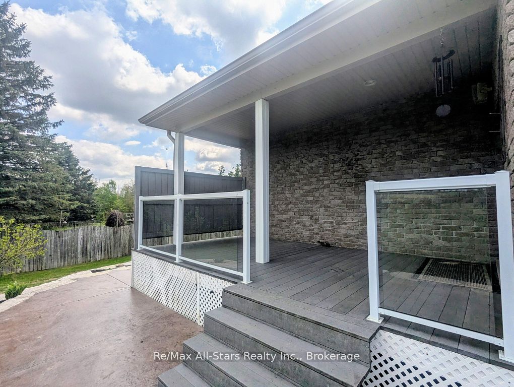 664 Bland Line Property Photo 23