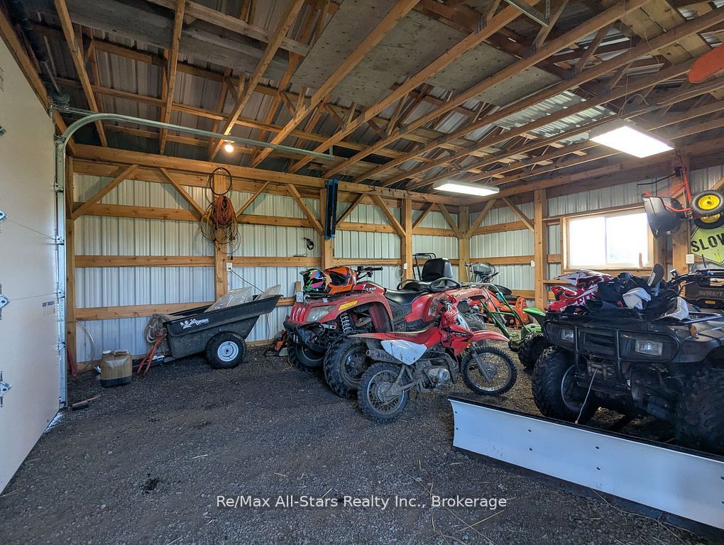 664 Bland Line Property Photo 31
