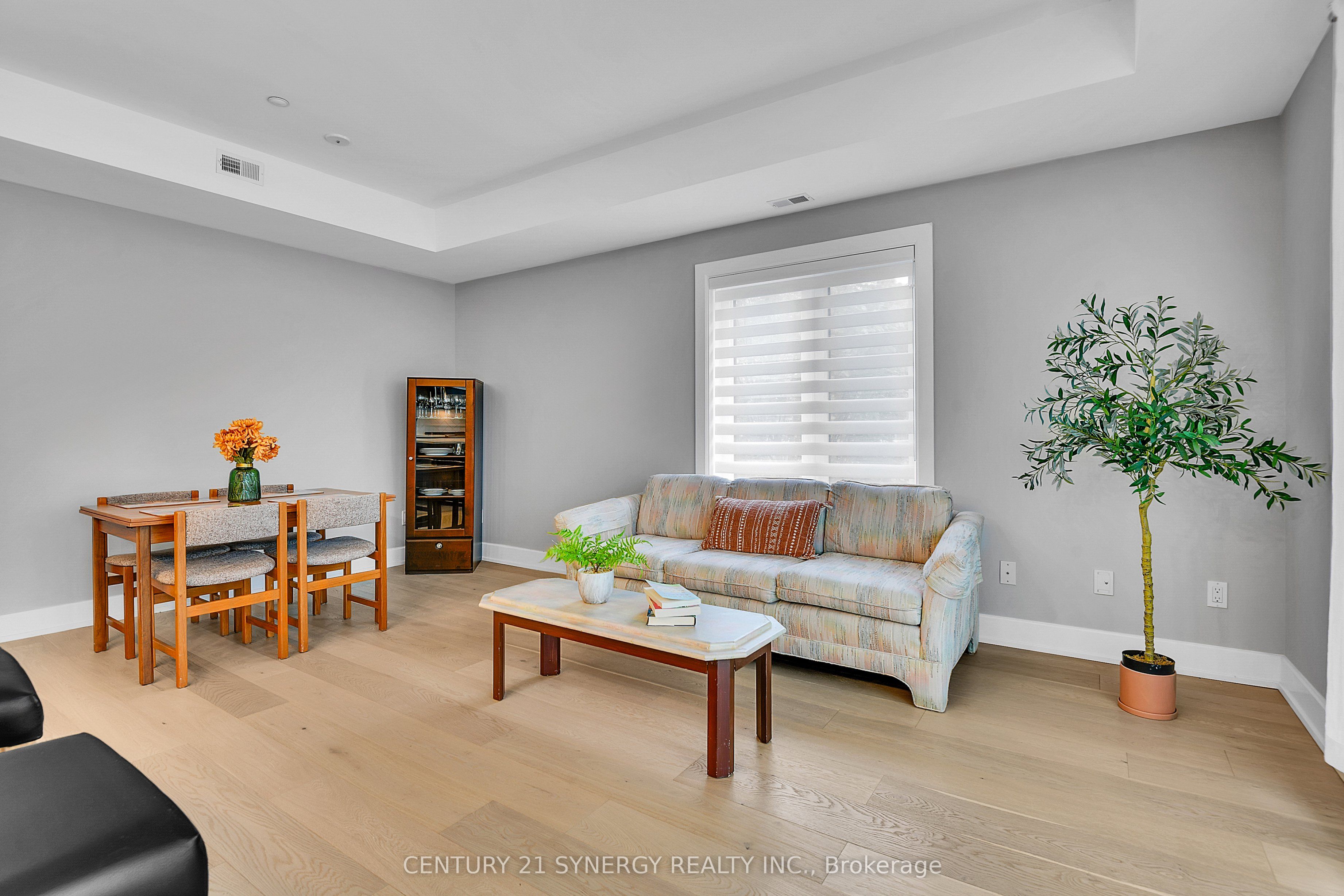 615 Longfields Drive 201 Property Photo 15