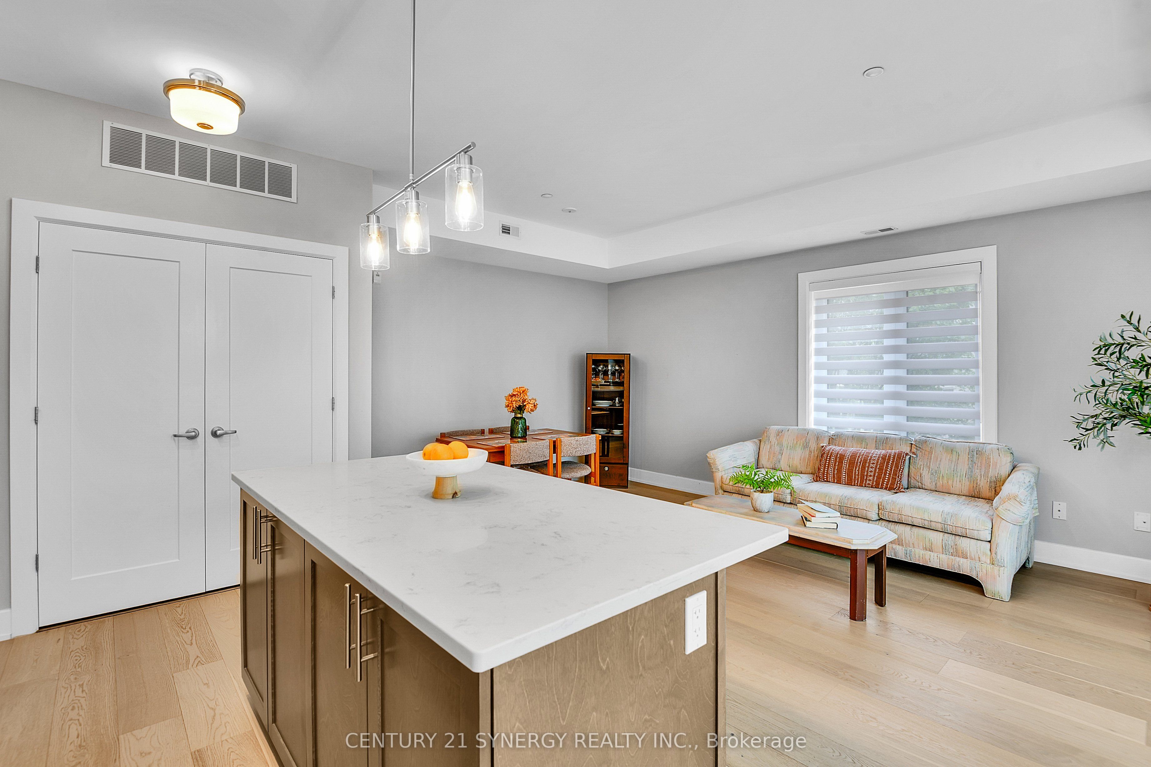615 Longfields Drive 201 Property Photo 23