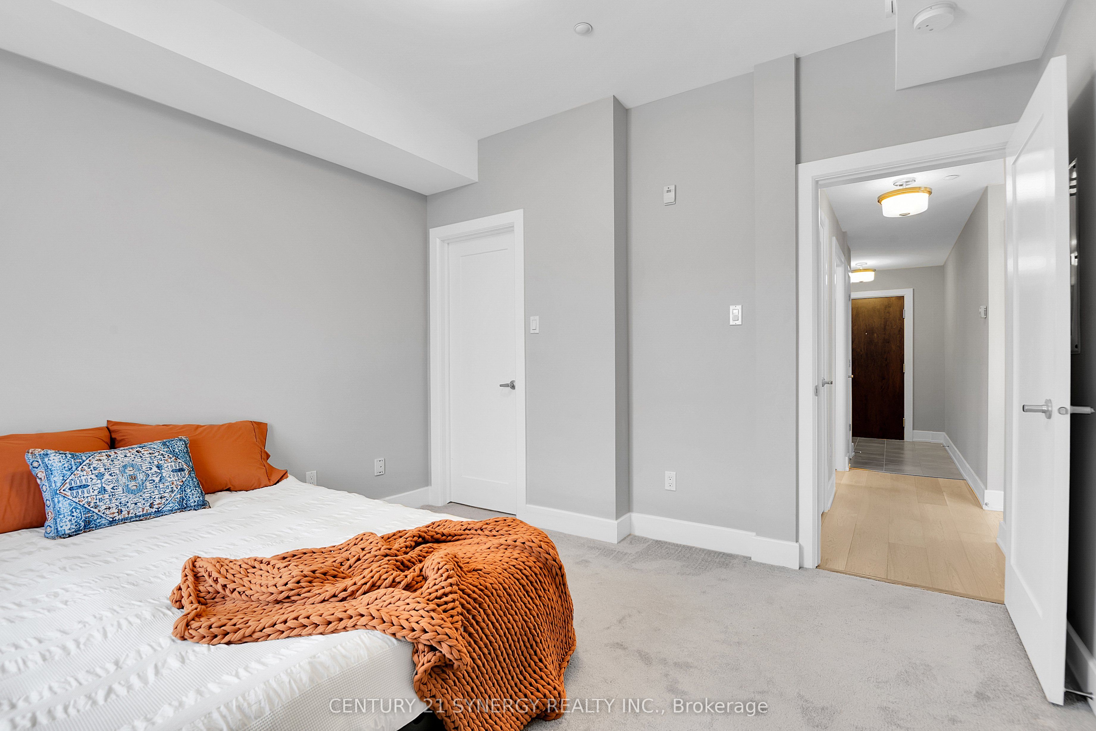 615 Longfields Drive 201 Property Photo 26