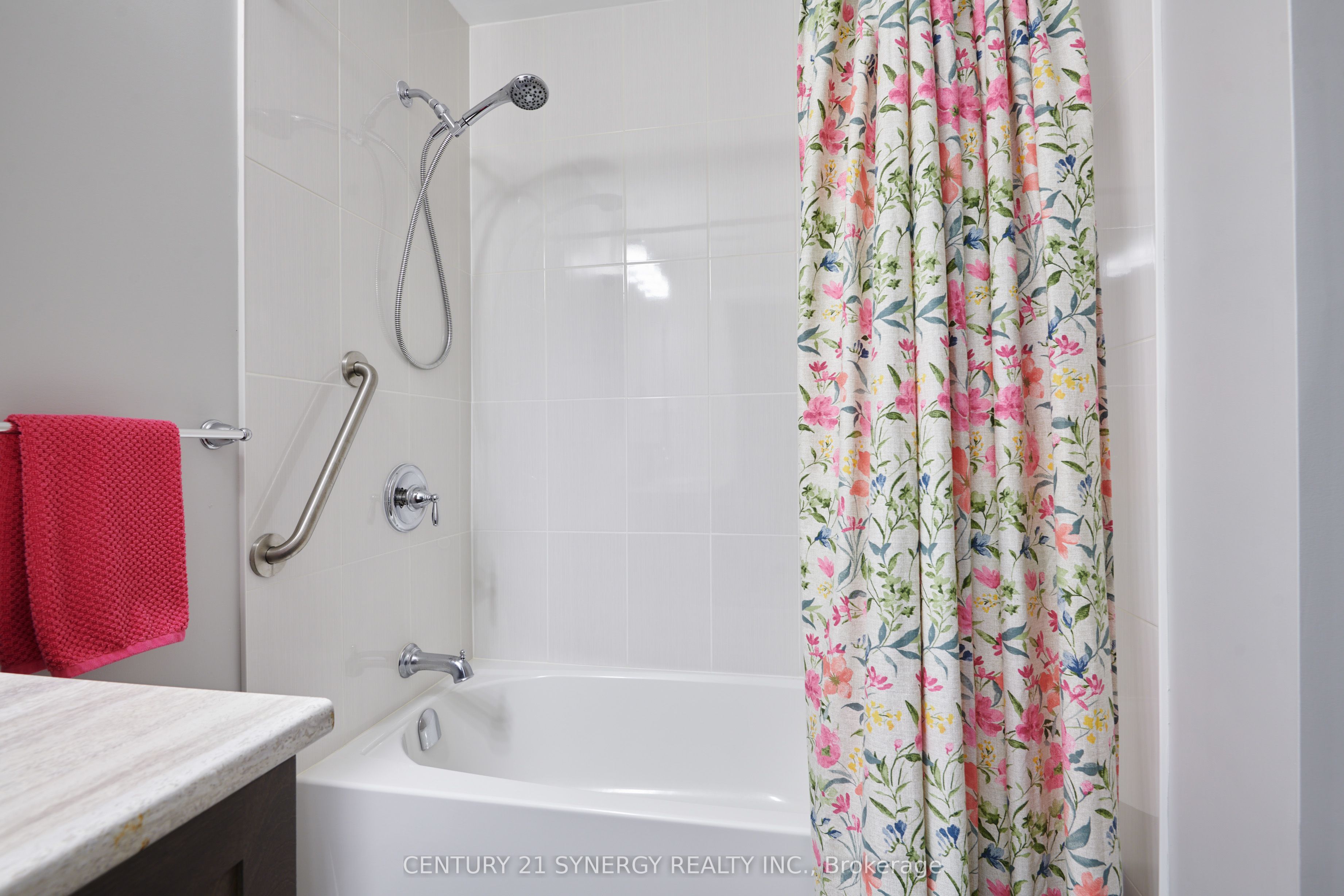 615 Longfields Drive 201 Property Photo 29