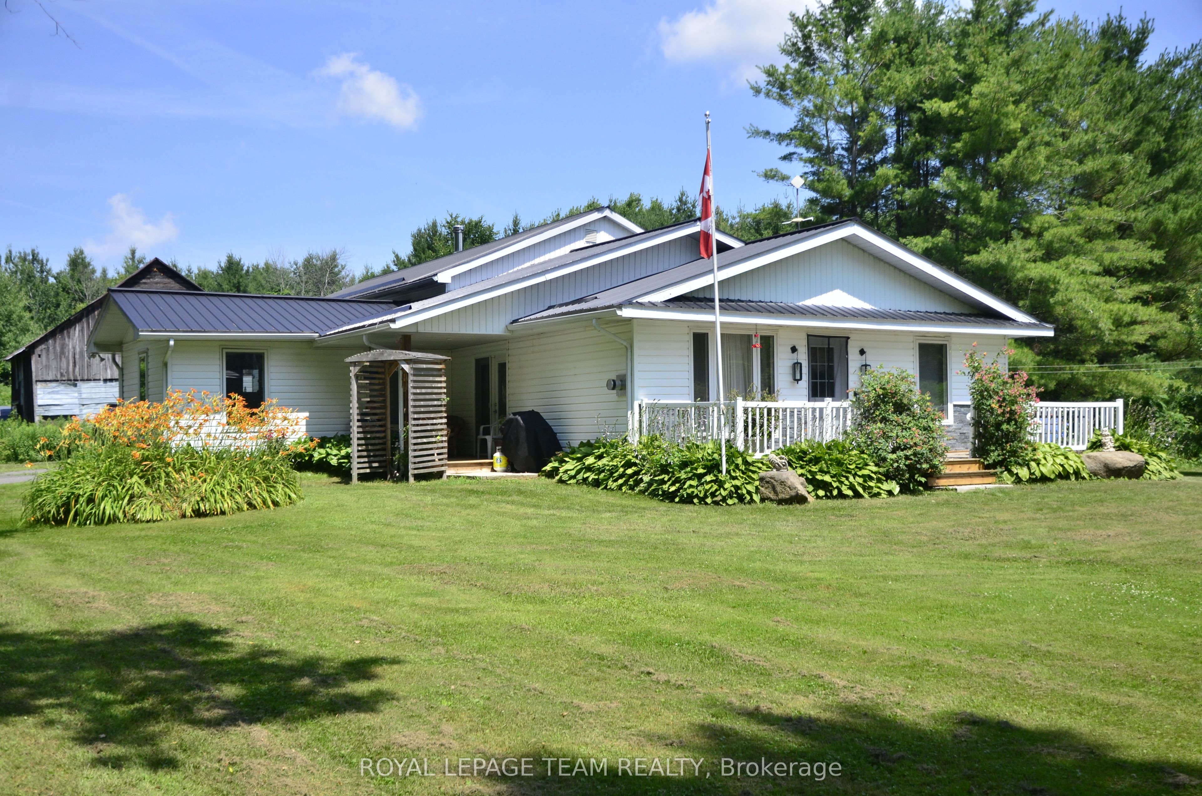 10355 Broken Second Road W Property Photo 1