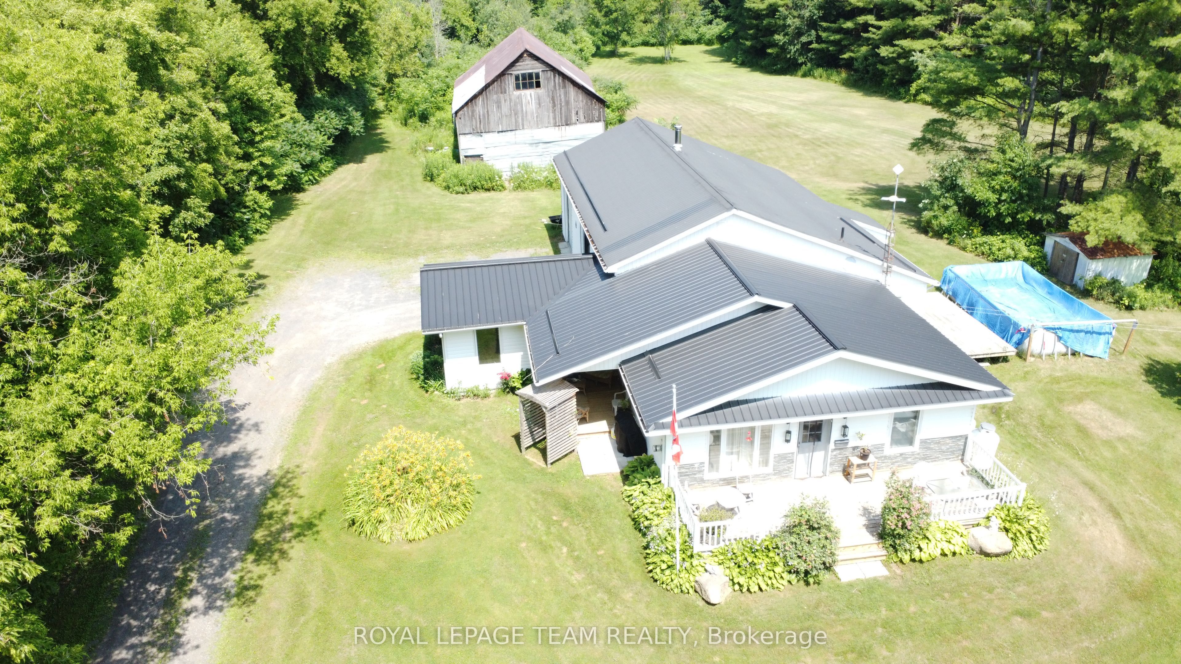 10355 Broken Second Road W Property Photo 3