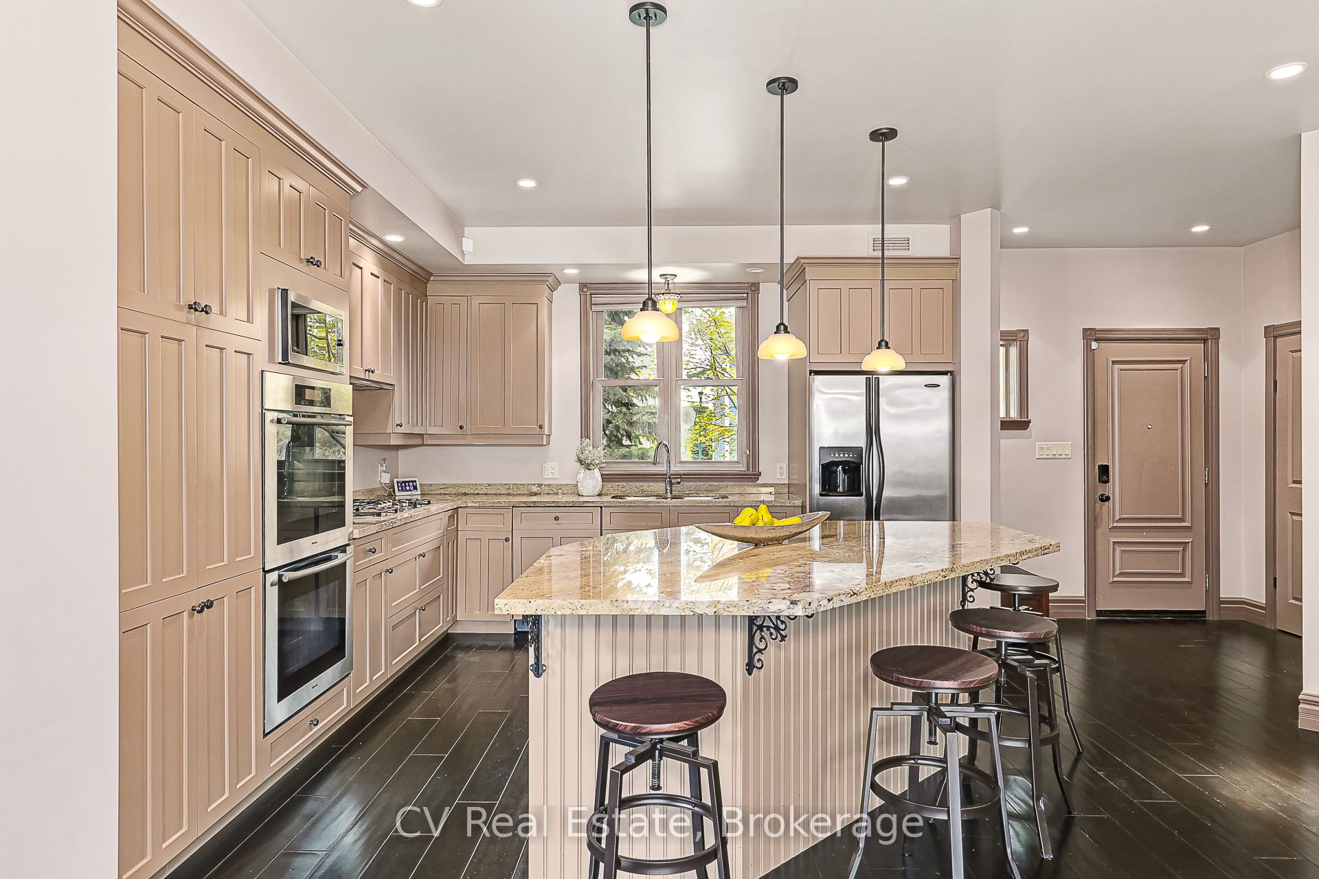 159 Snowbridge Way Property Photo 10