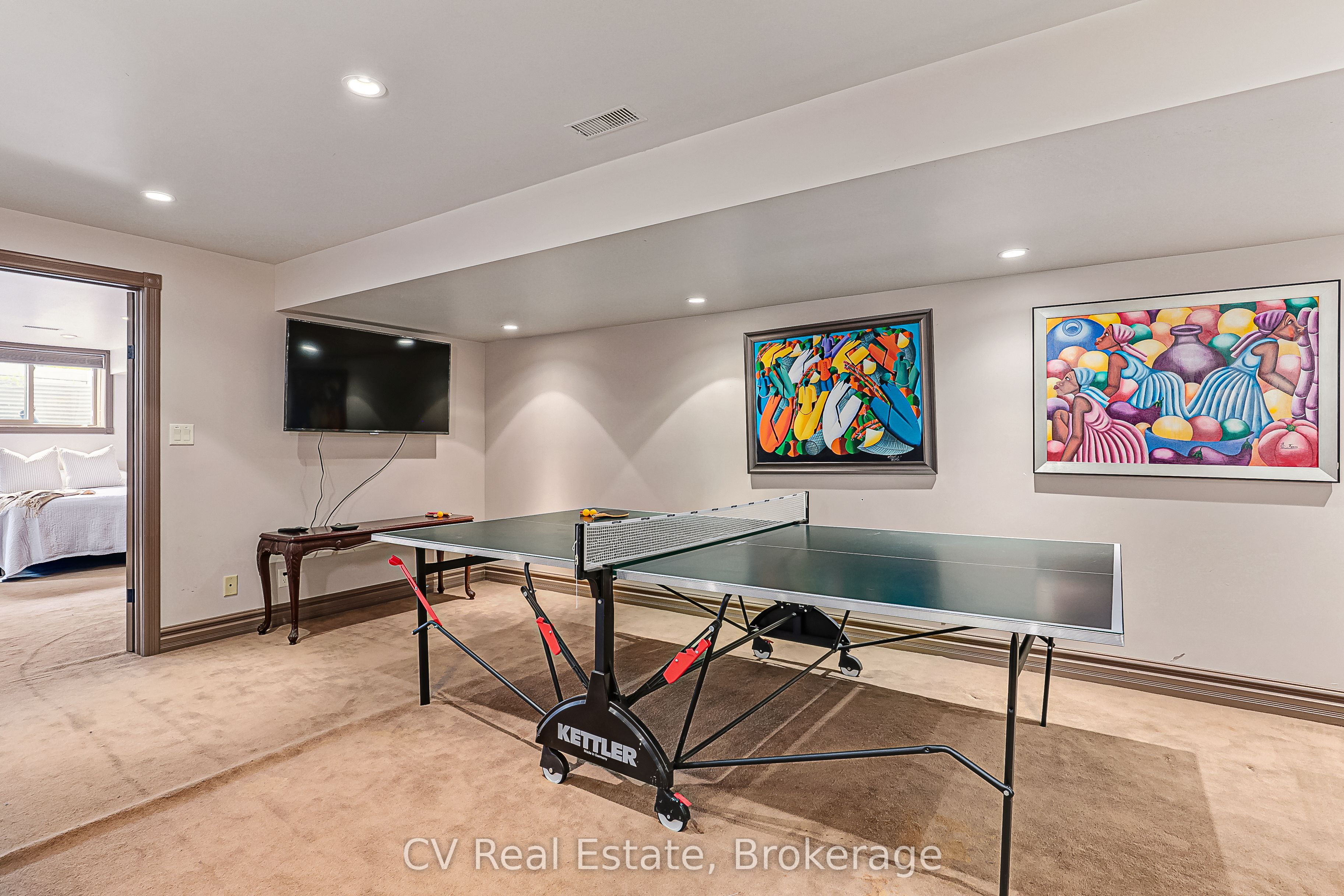 159 Snowbridge Way Property Photo 34
