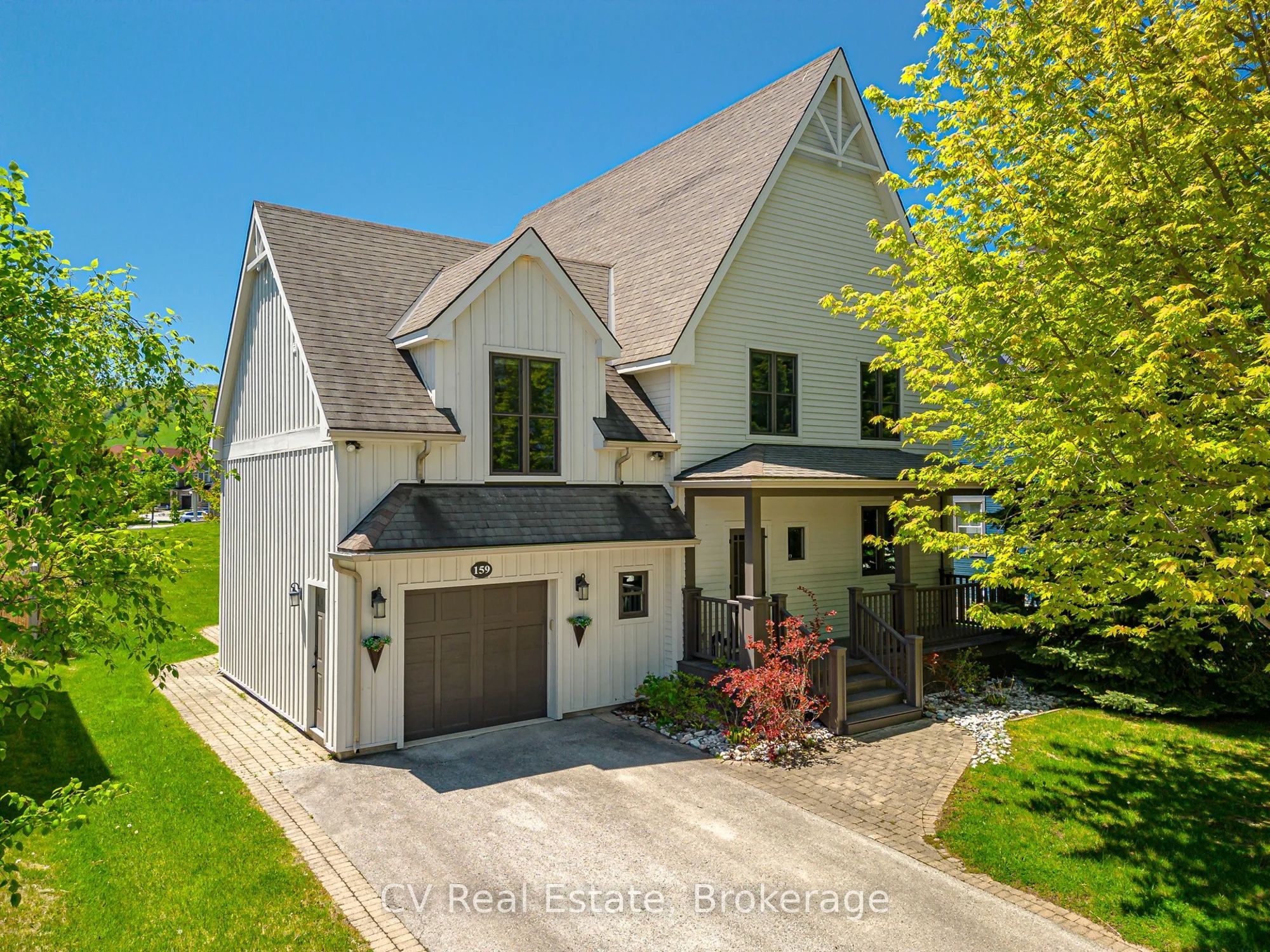159 Snowbridge Way Property Photo 39