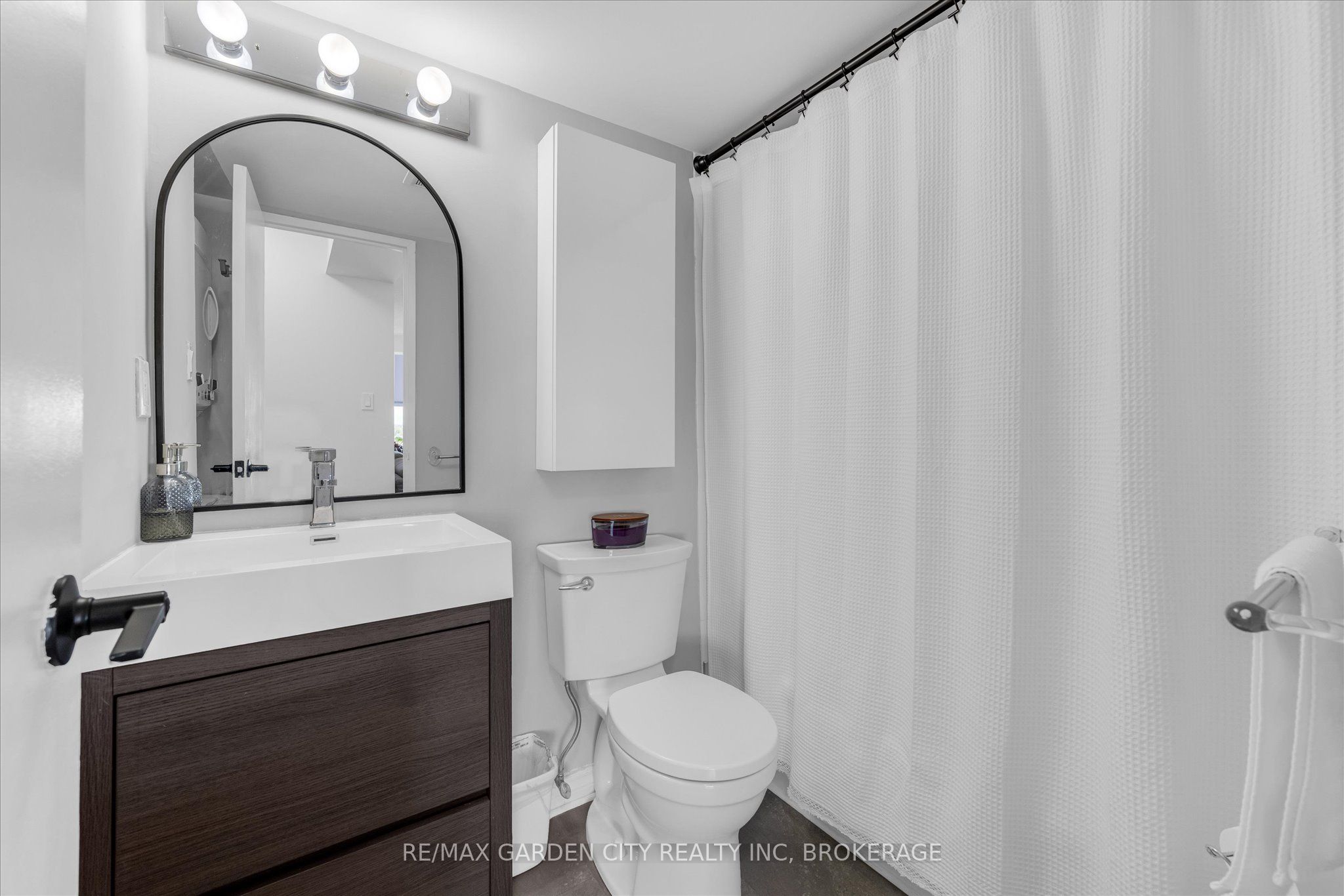 7 Gale Crescent 1111 Property Photo 20