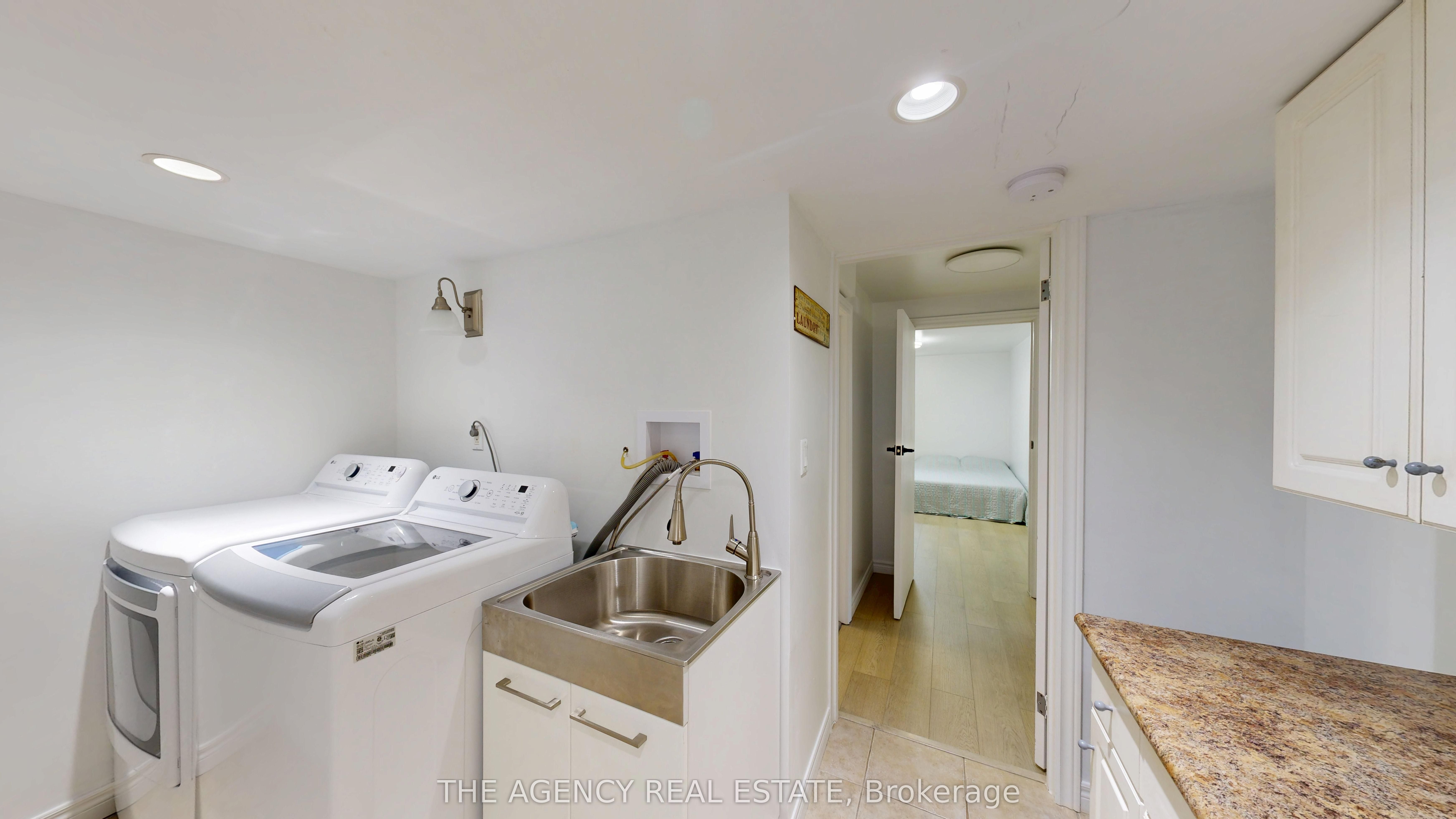 166 Fairview Avenue W Property Photo 45