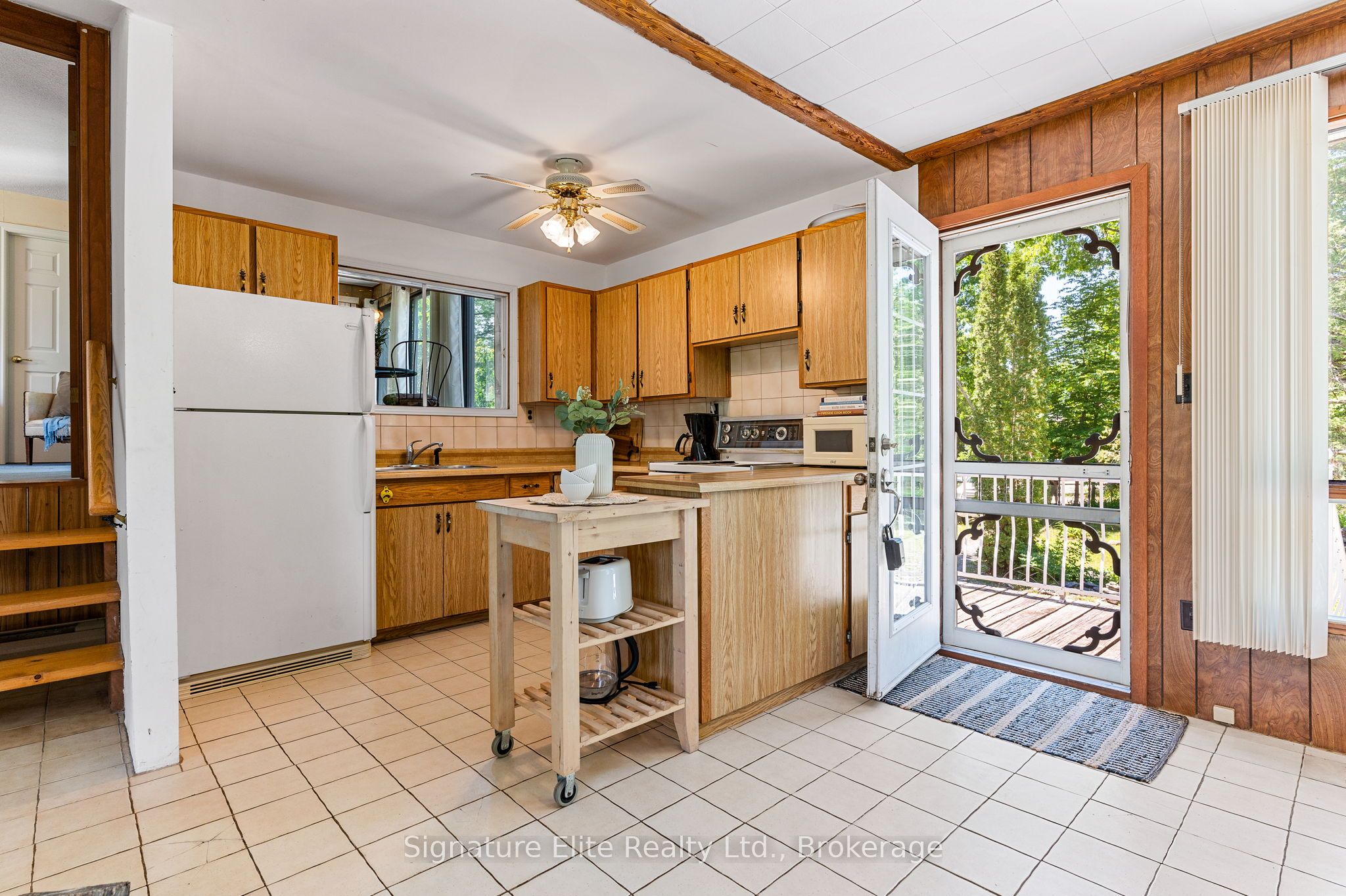 20 Camelot Place Property Photo 6