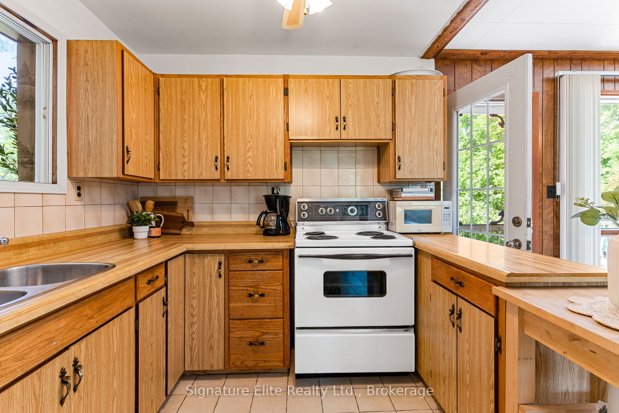 20 Camelot Place Property Photo 7