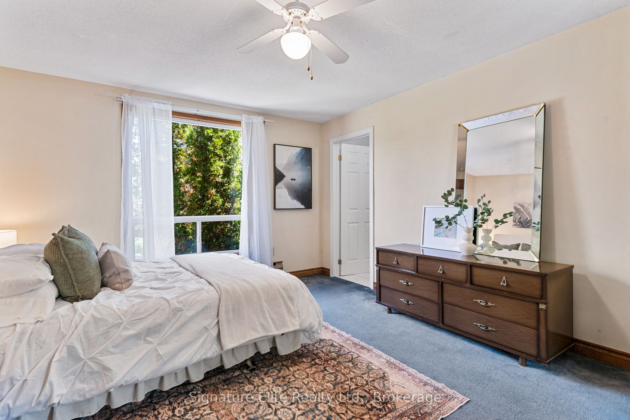 20 Camelot Place Property Photo 19