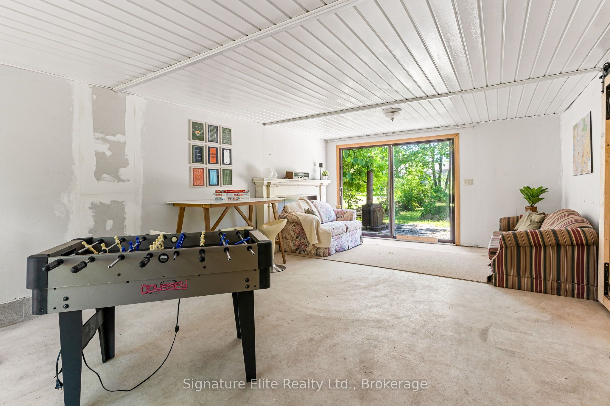 20 Camelot Place Property Photo 27