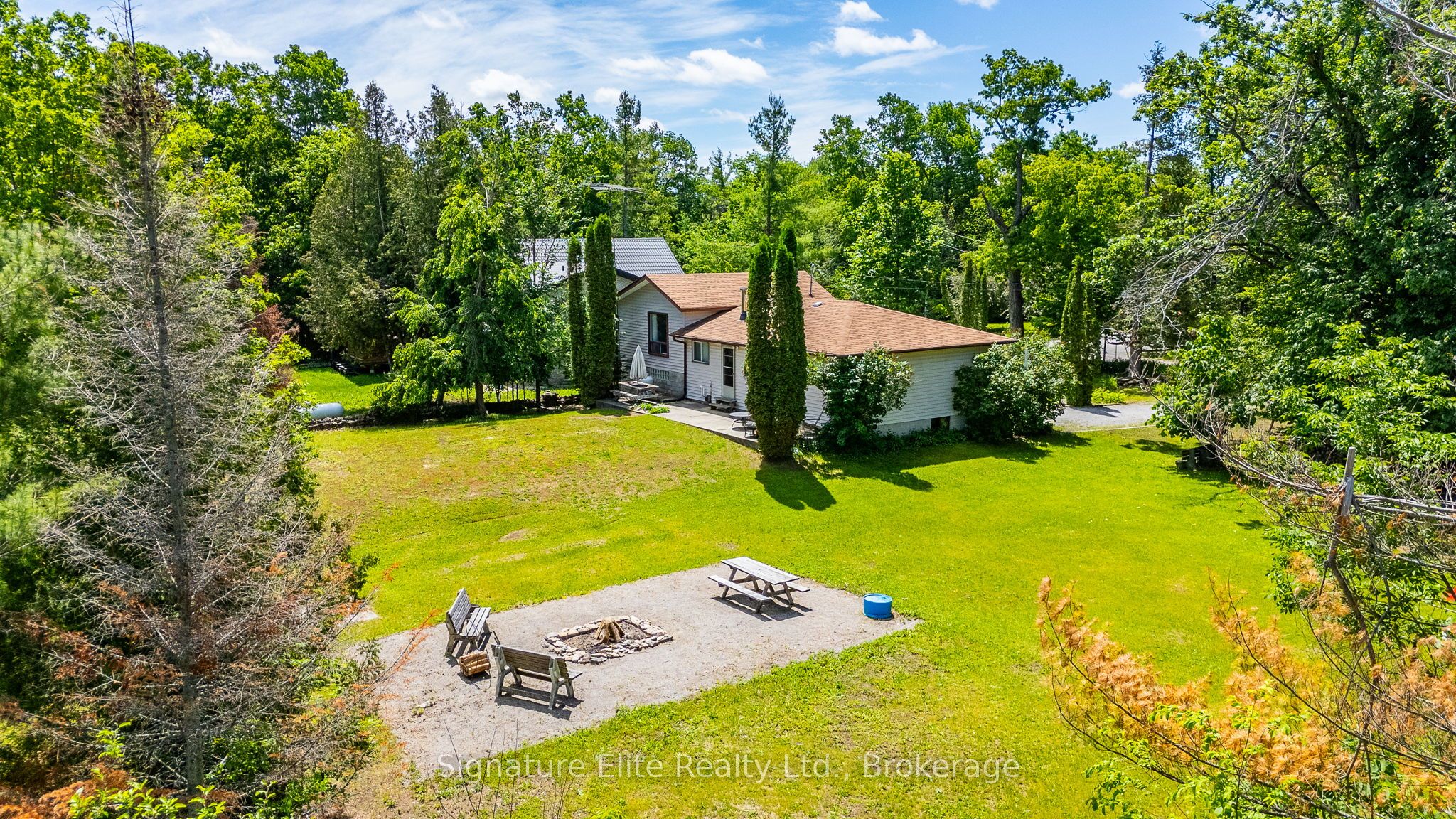 20 Camelot Place Property Photo 41