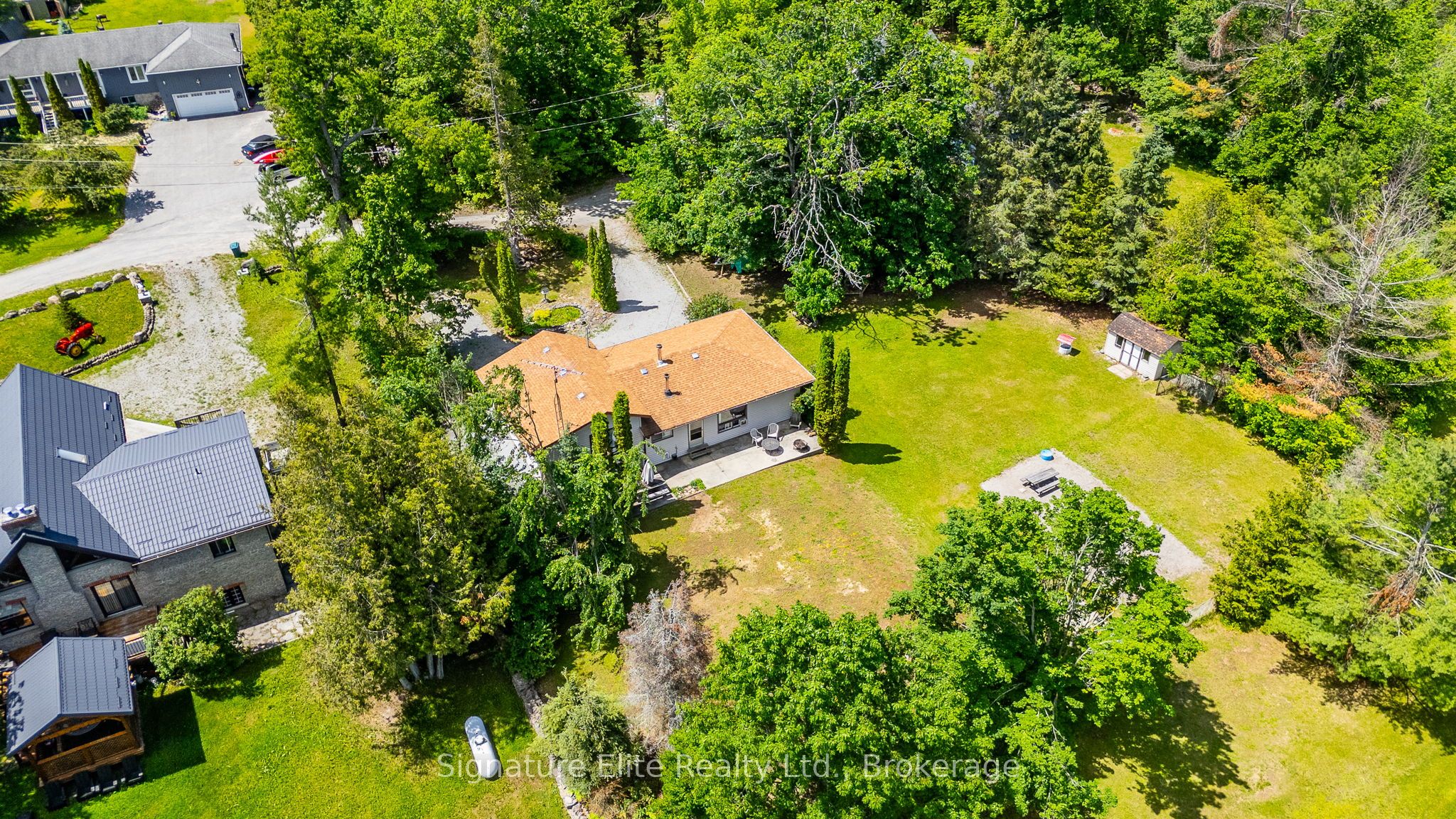 20 Camelot Place Property Photo 42