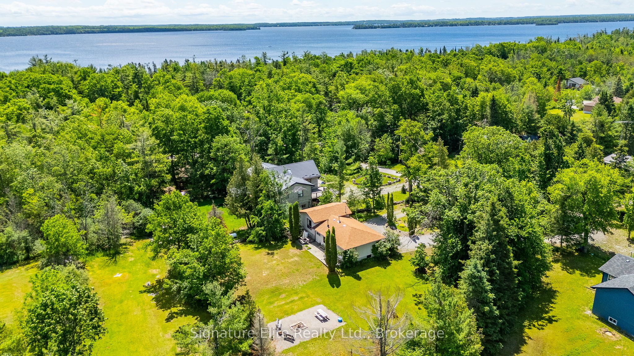 20 Camelot Place Property Photo 43