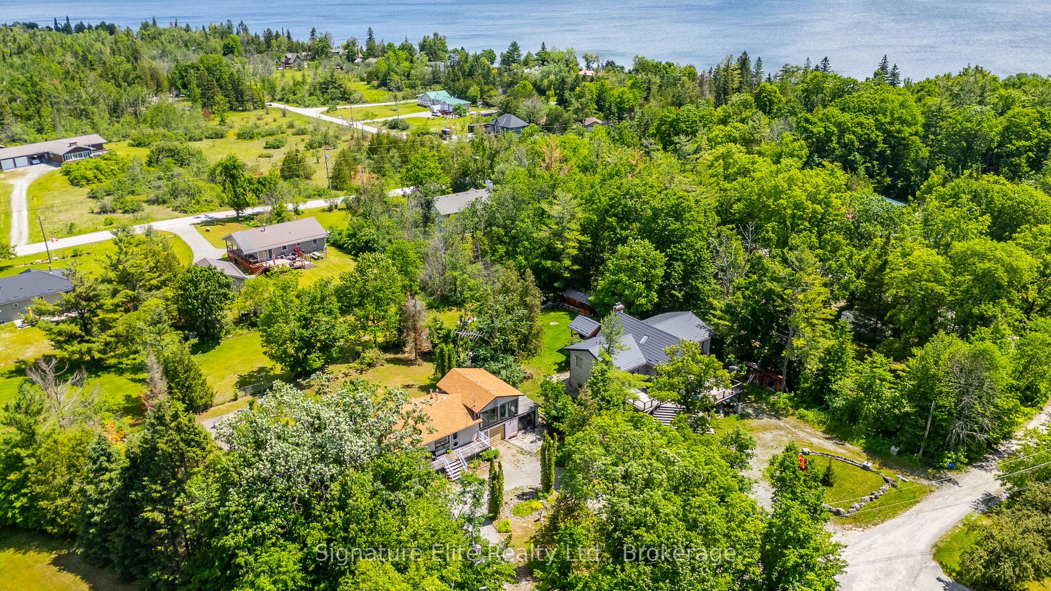 20 Camelot Place Property Photo 46