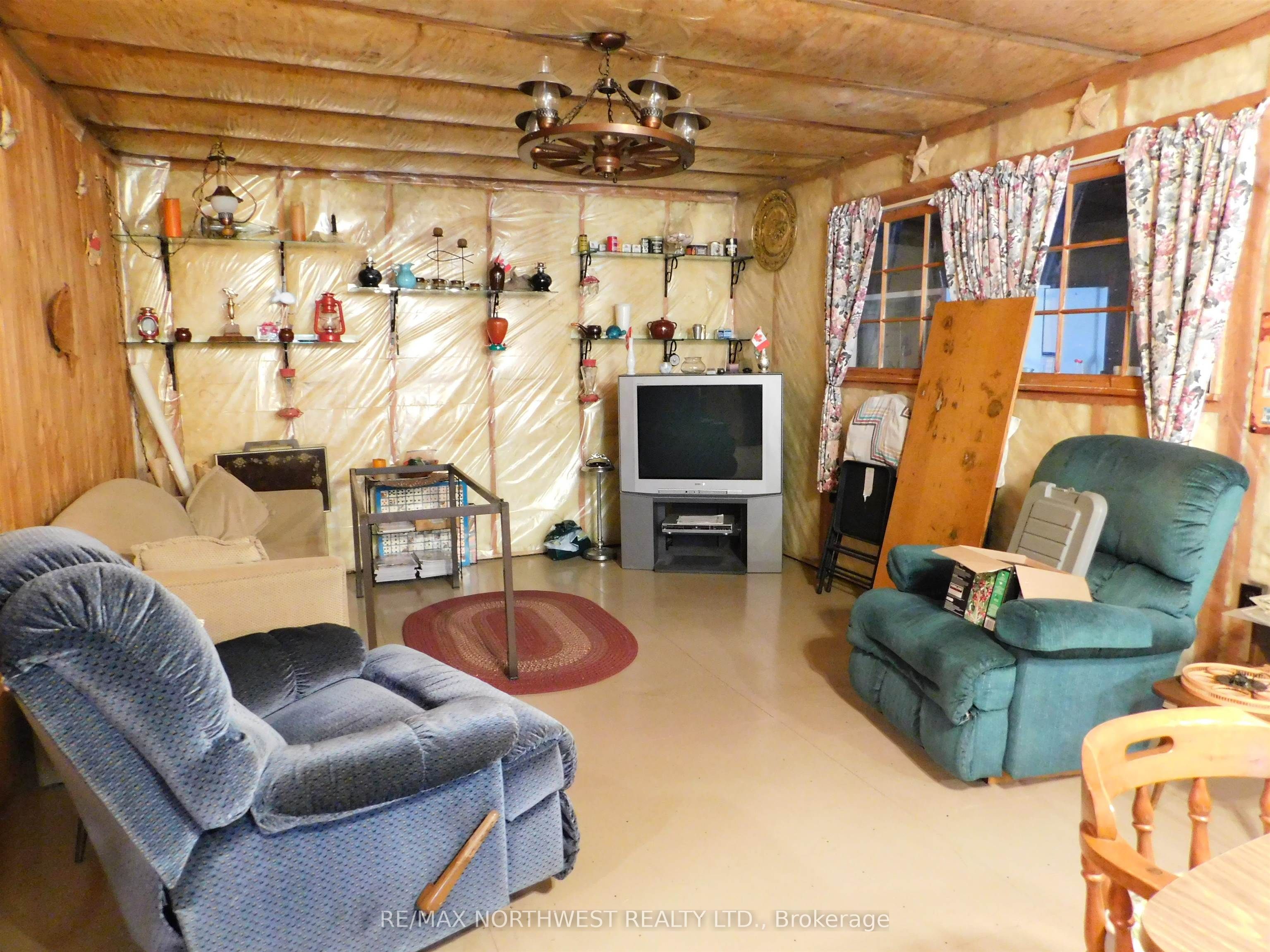 140 White Wing Road Property Photo 13