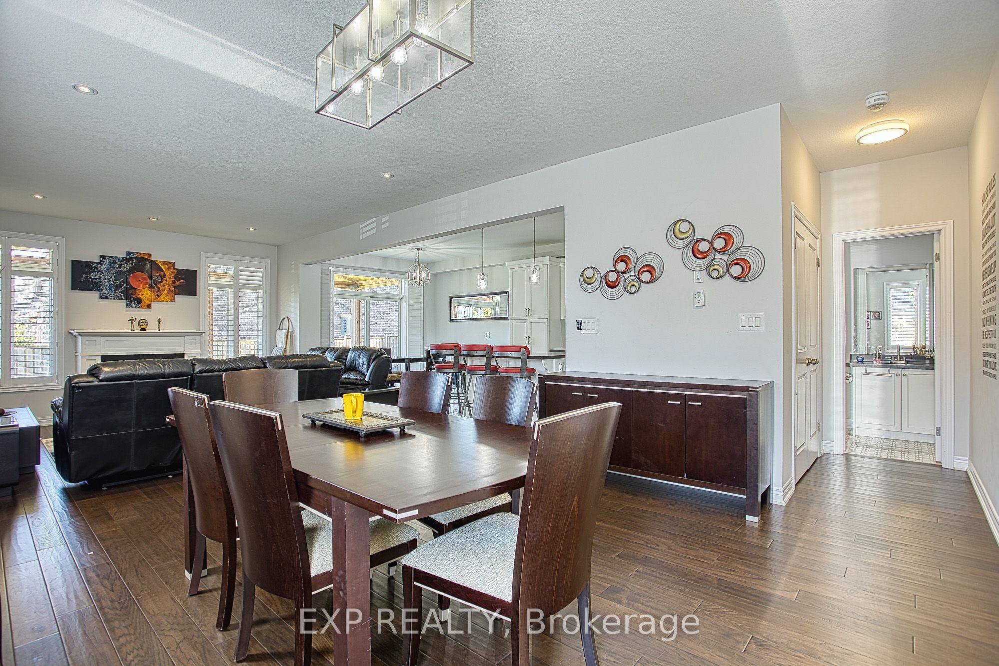 17 Narbonne Crescent Property Photo 8