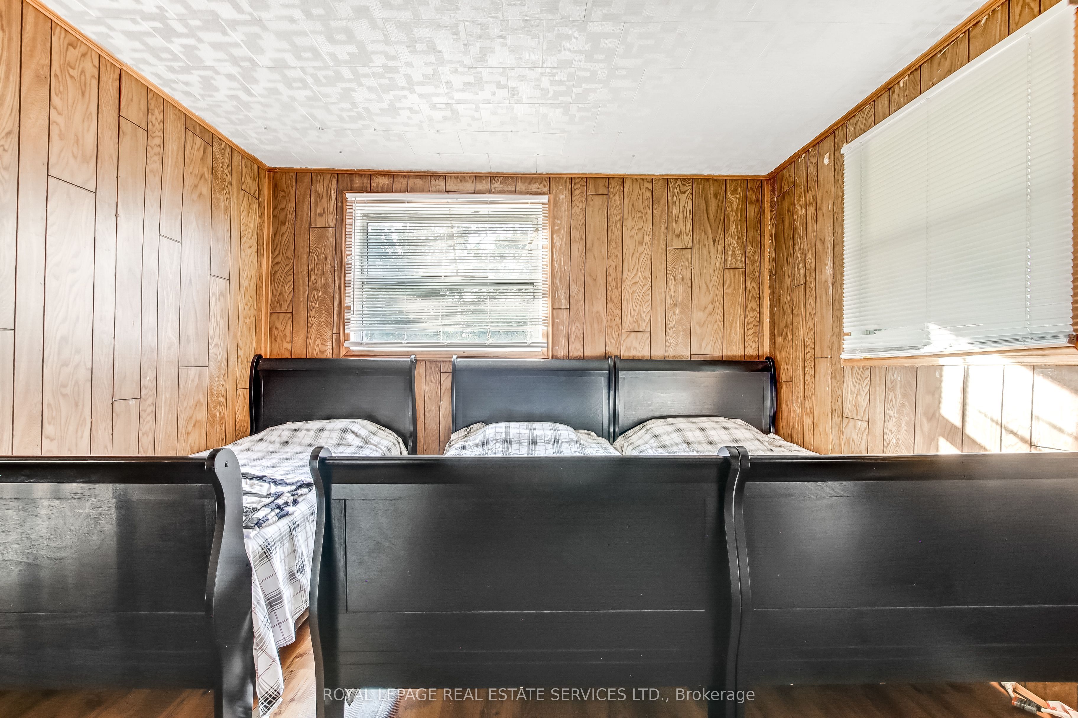 20 Bayview Avenue Property Photo 11