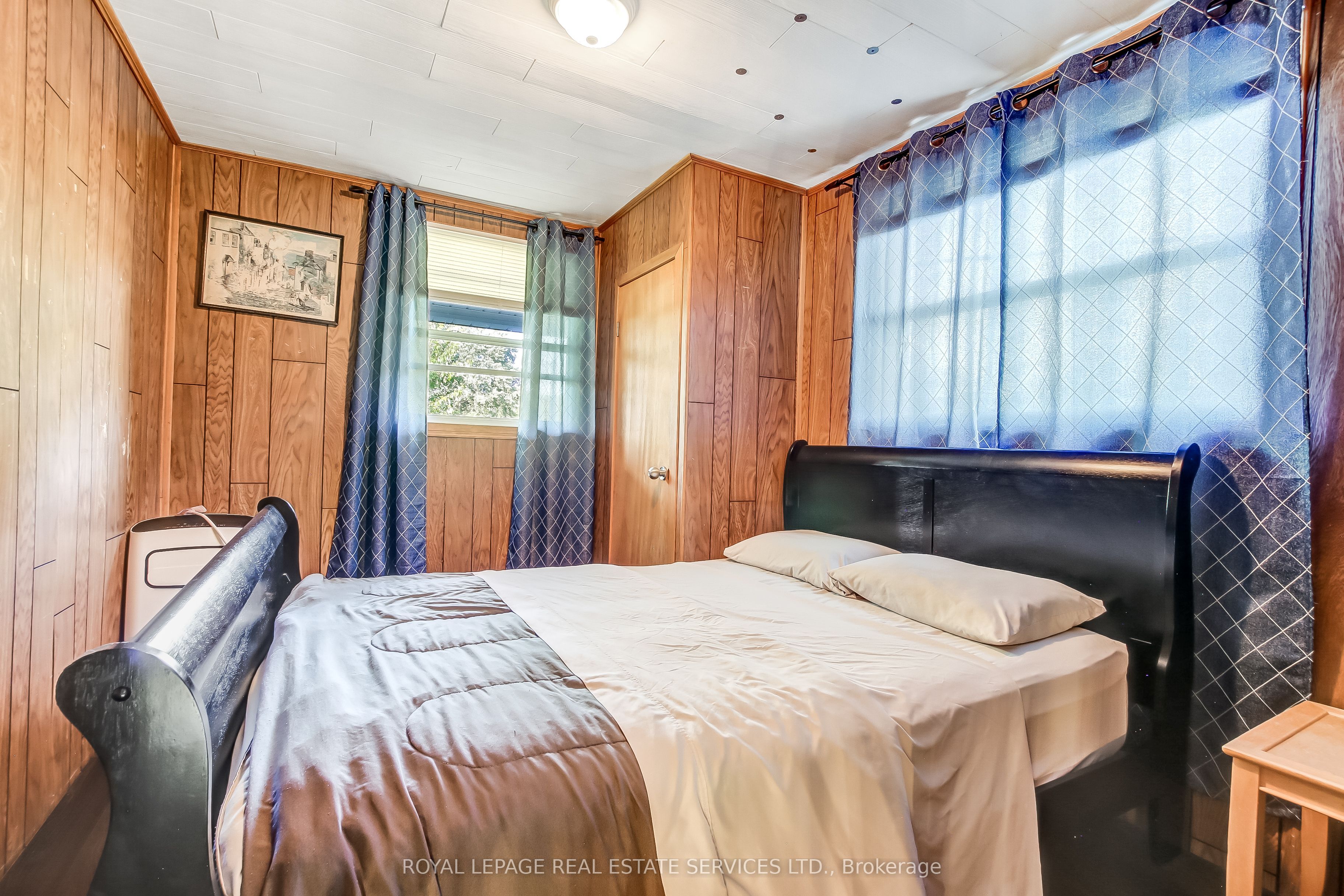 20 Bayview Avenue Property Photo 13