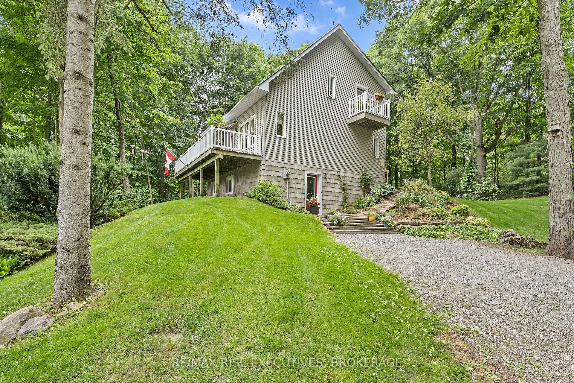 196 Old River Road Property Photo 2