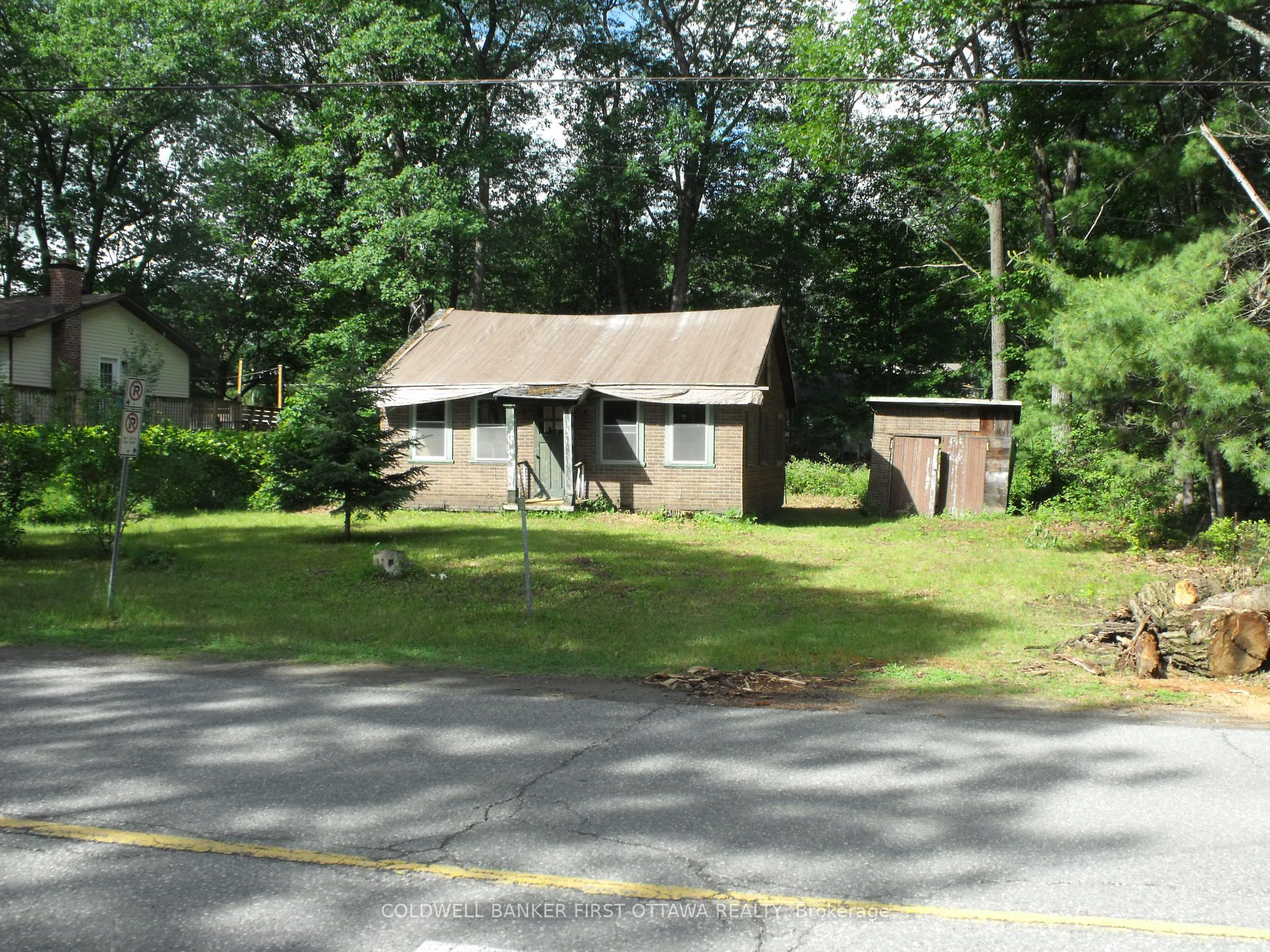 123 Bayview Drive Property Photo 1