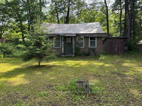 123 Bayview Drive Property Photo 3