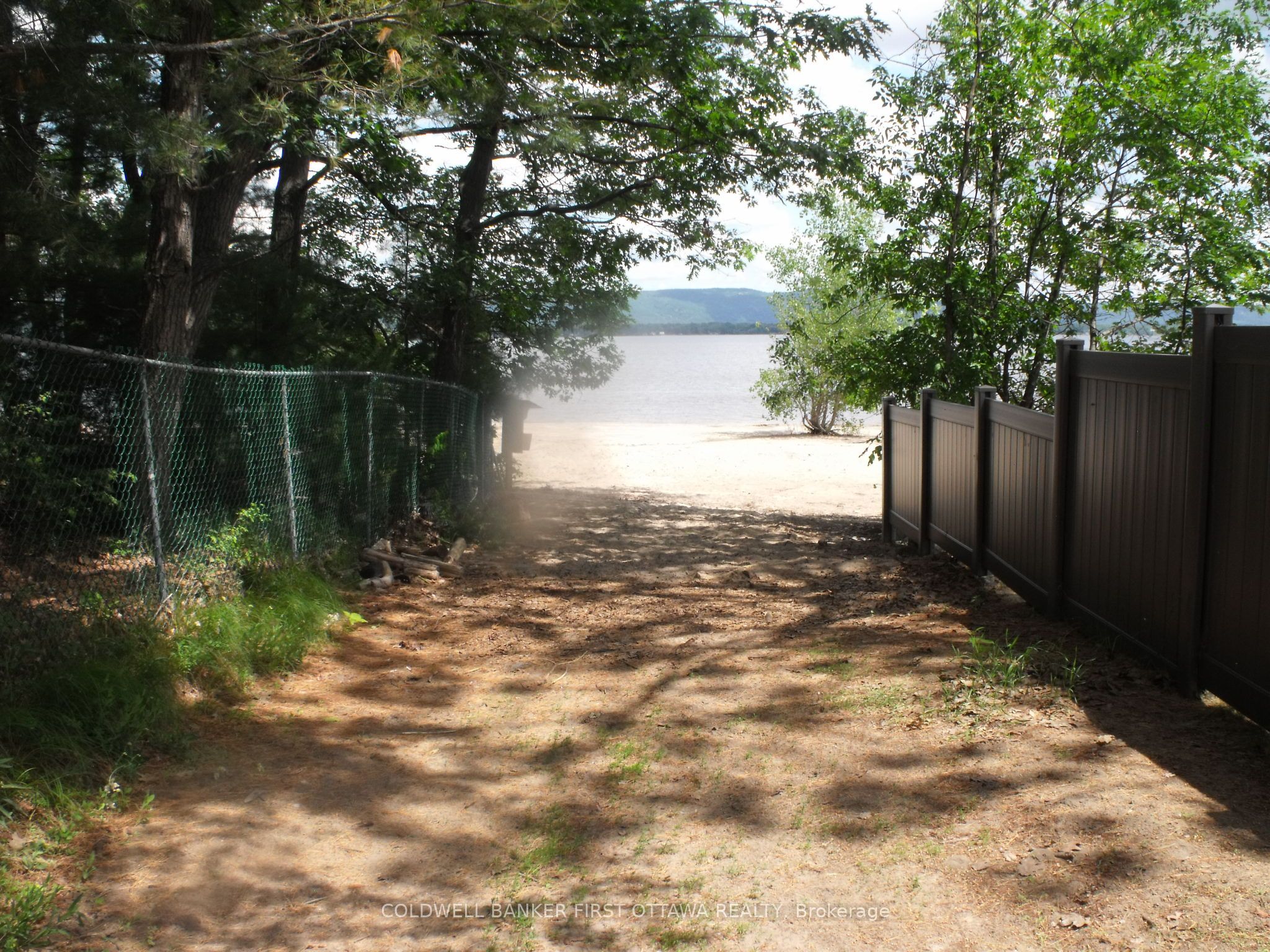 123 Bayview Drive Property Photo 12