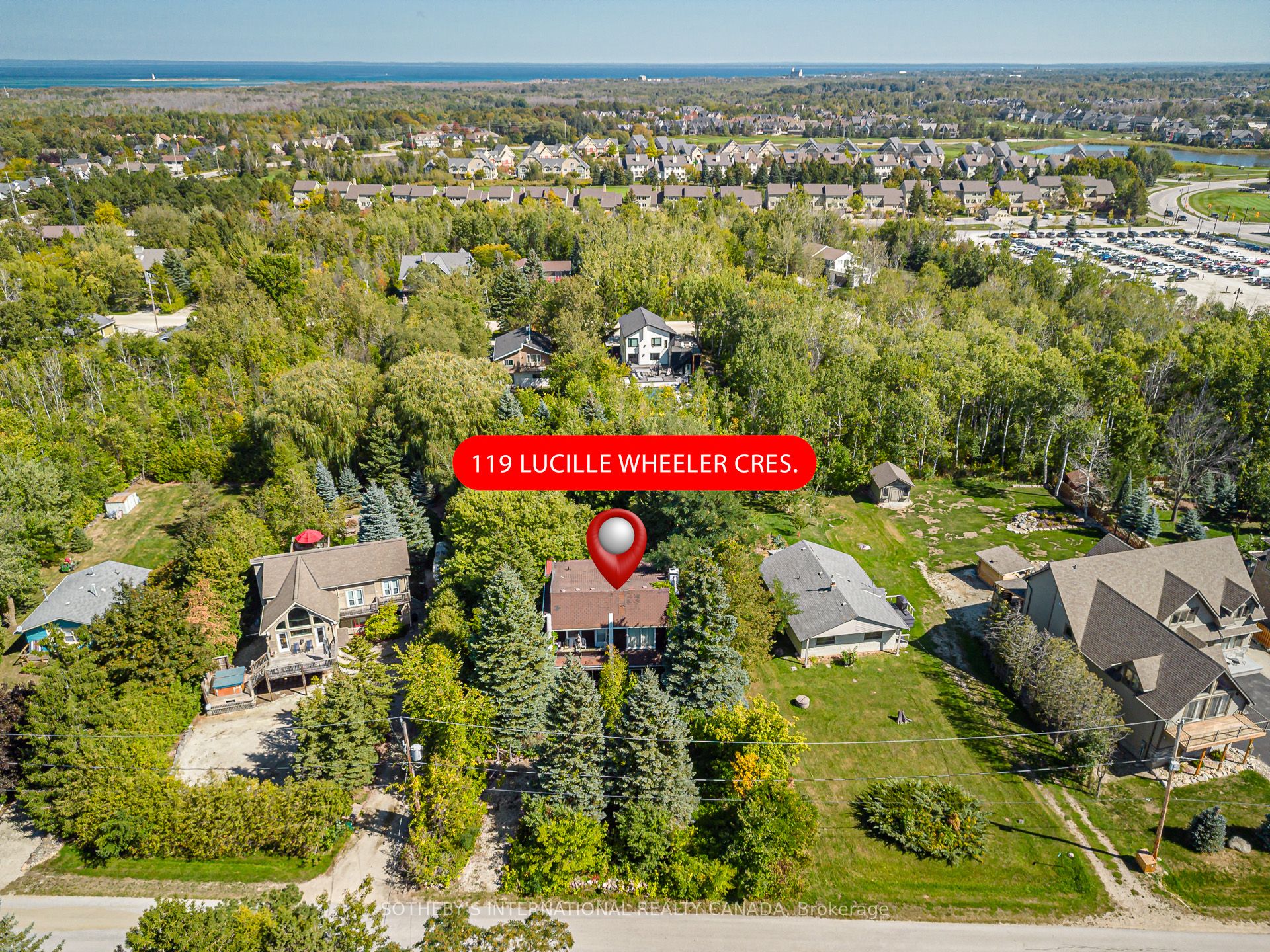 119 Lucille Wheeler Crescent Property Photo 2