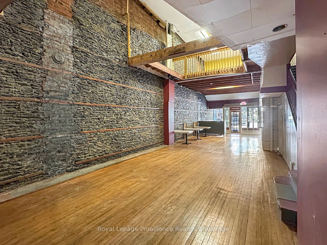 255 Front Street Property Photo 10