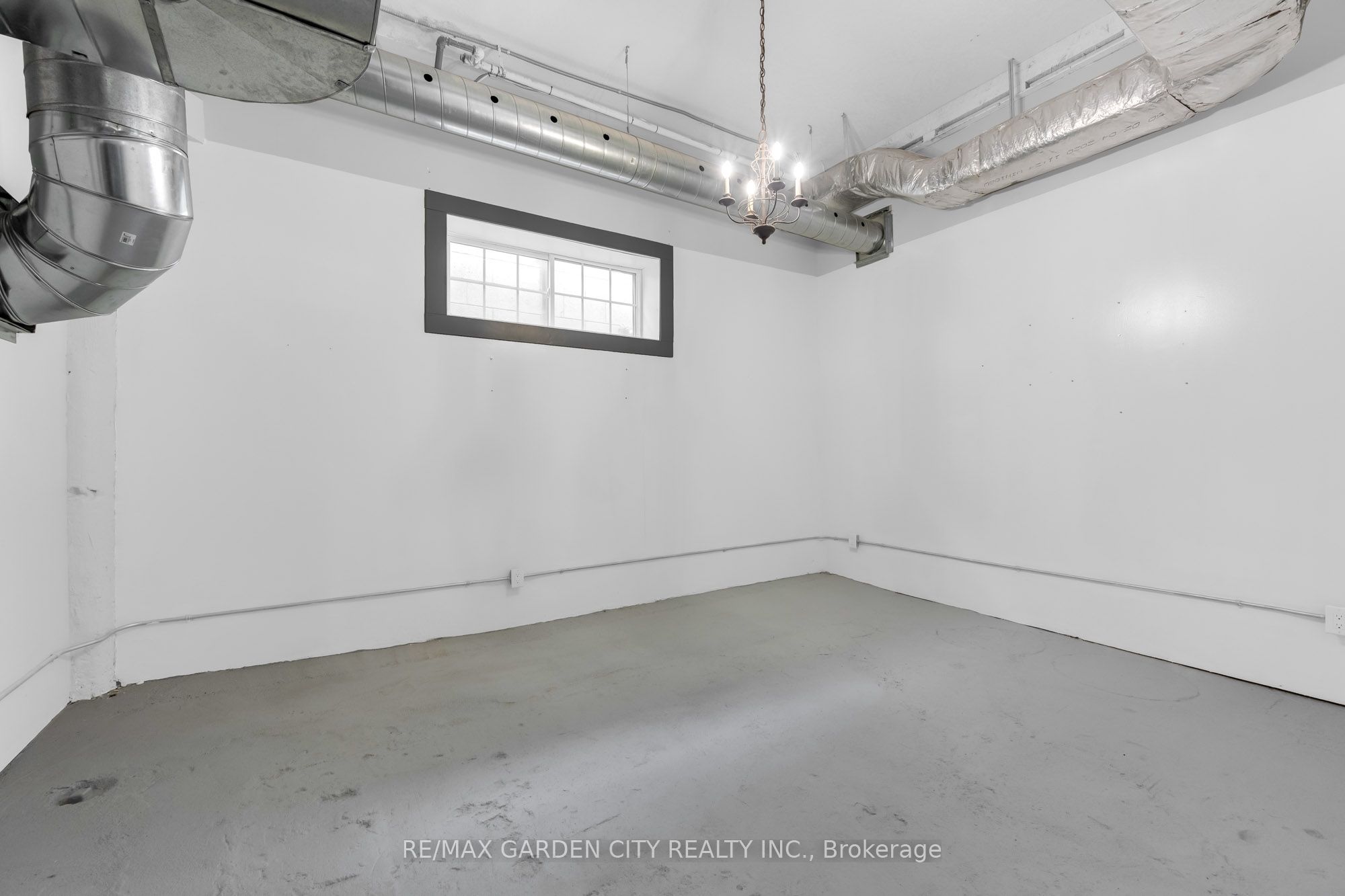 16 Myrtle Avenue 4 Lower Property Photo 5