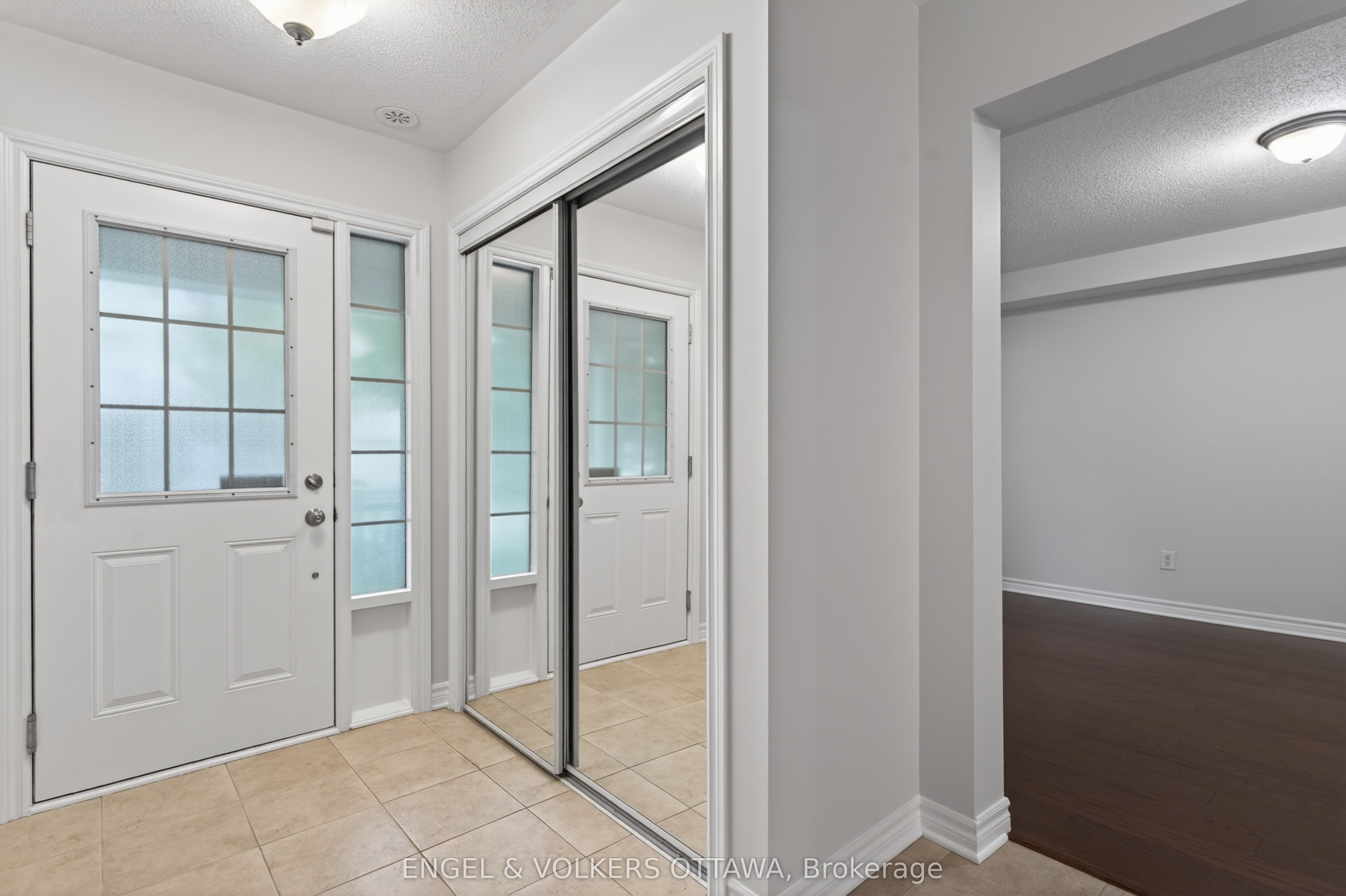 2043 Madrid Avenue Property Photo 6