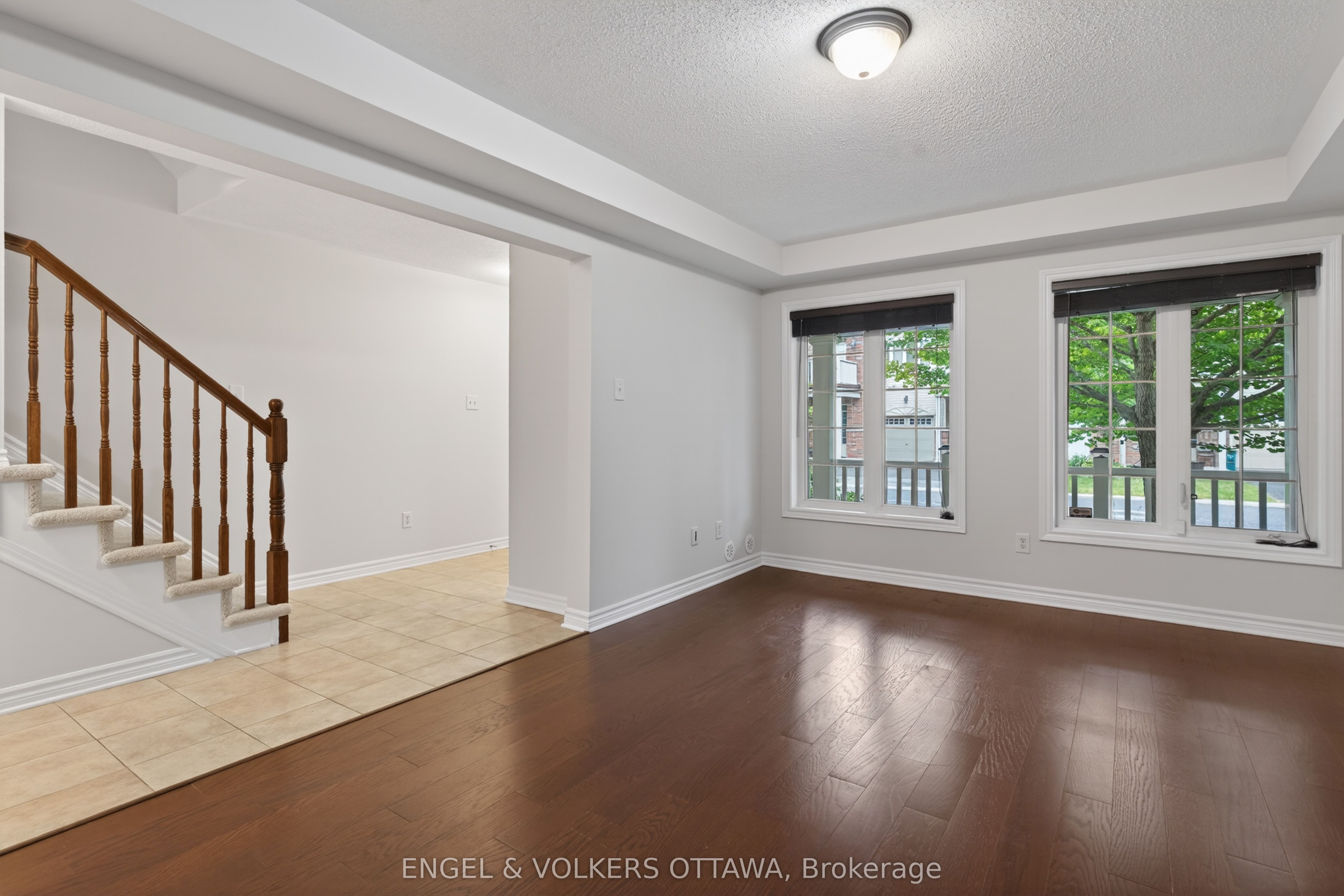 2043 Madrid Avenue Property Photo 7