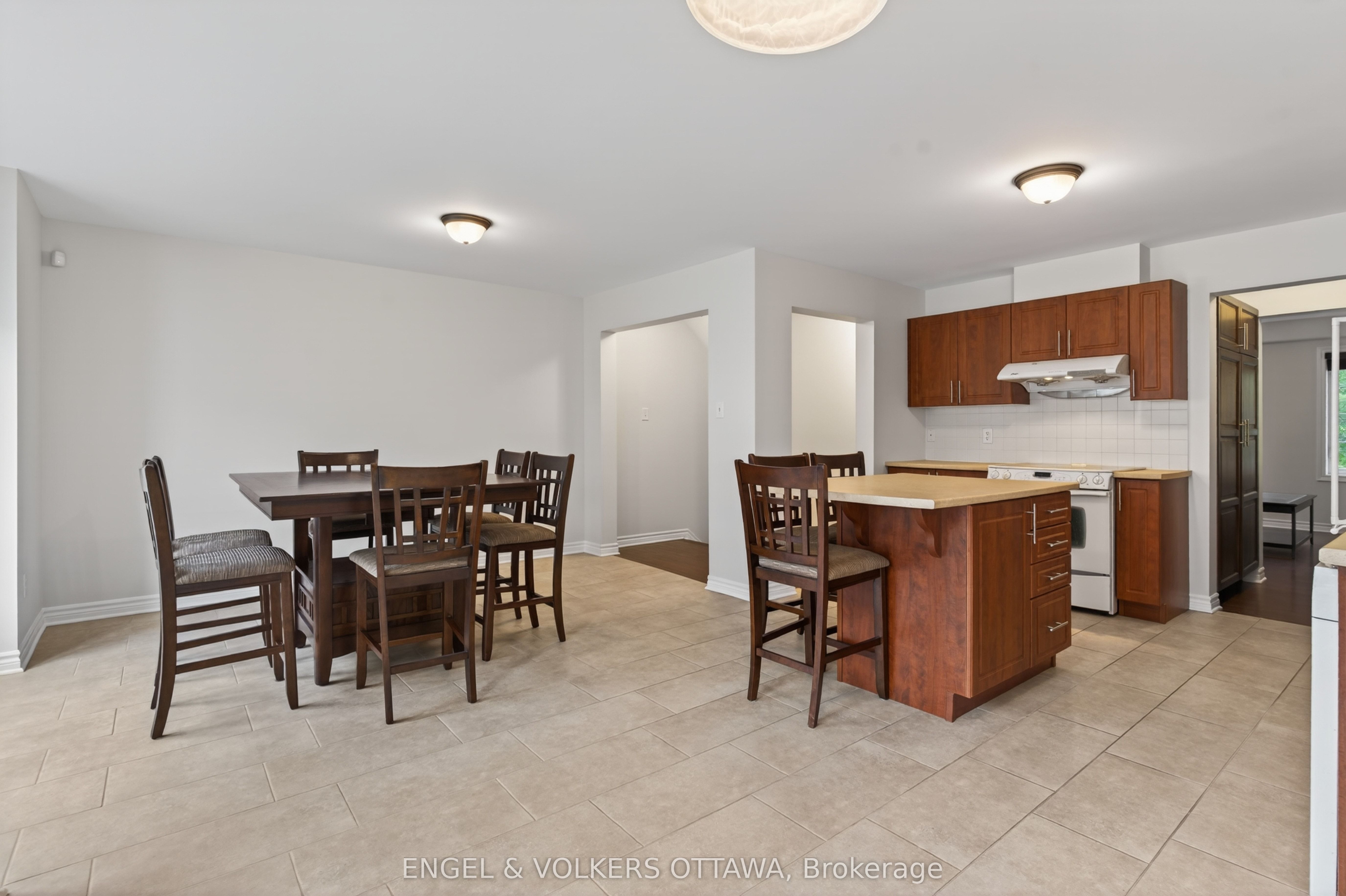 2043 Madrid Avenue Property Photo 25