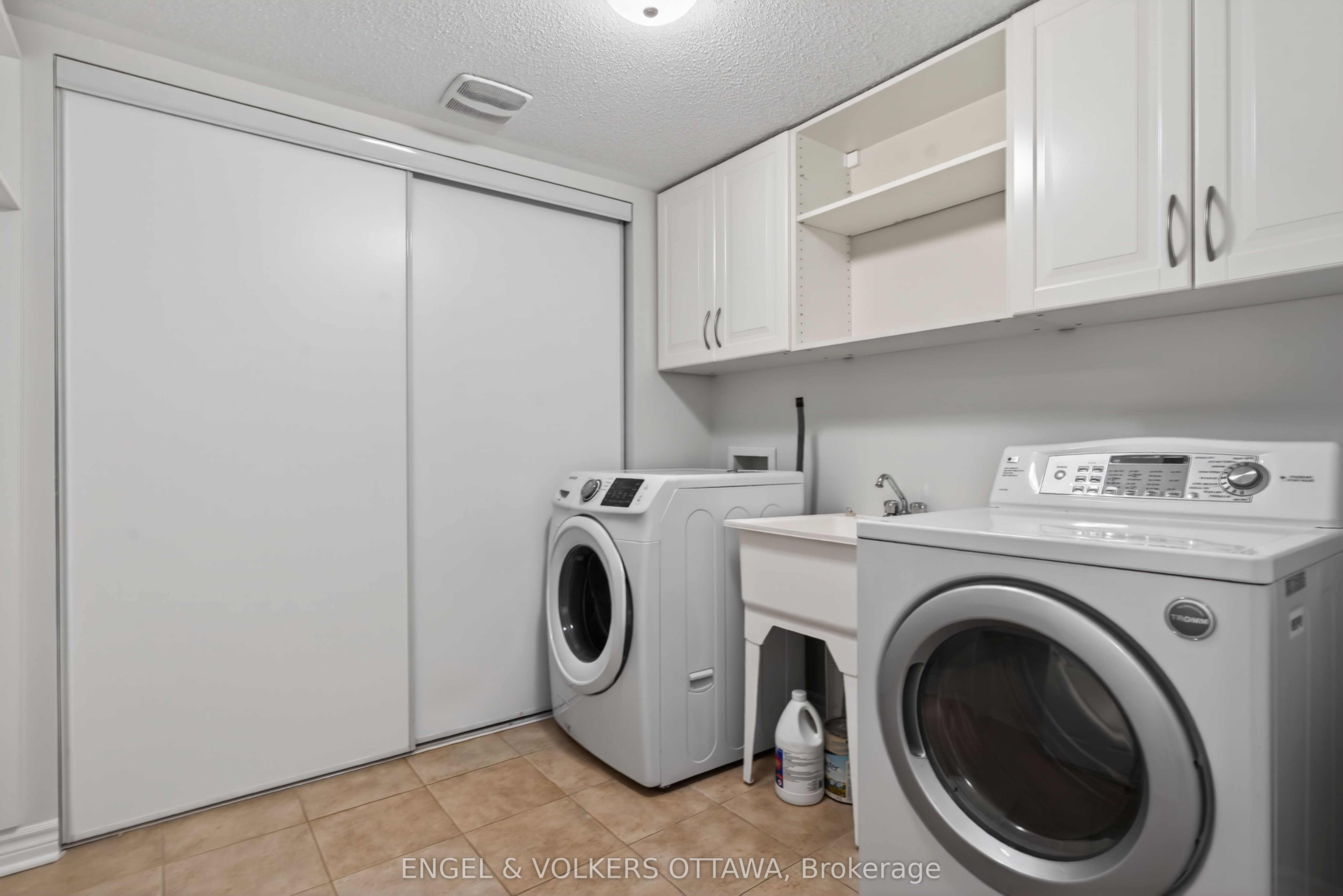 2043 Madrid Avenue Property Photo 46