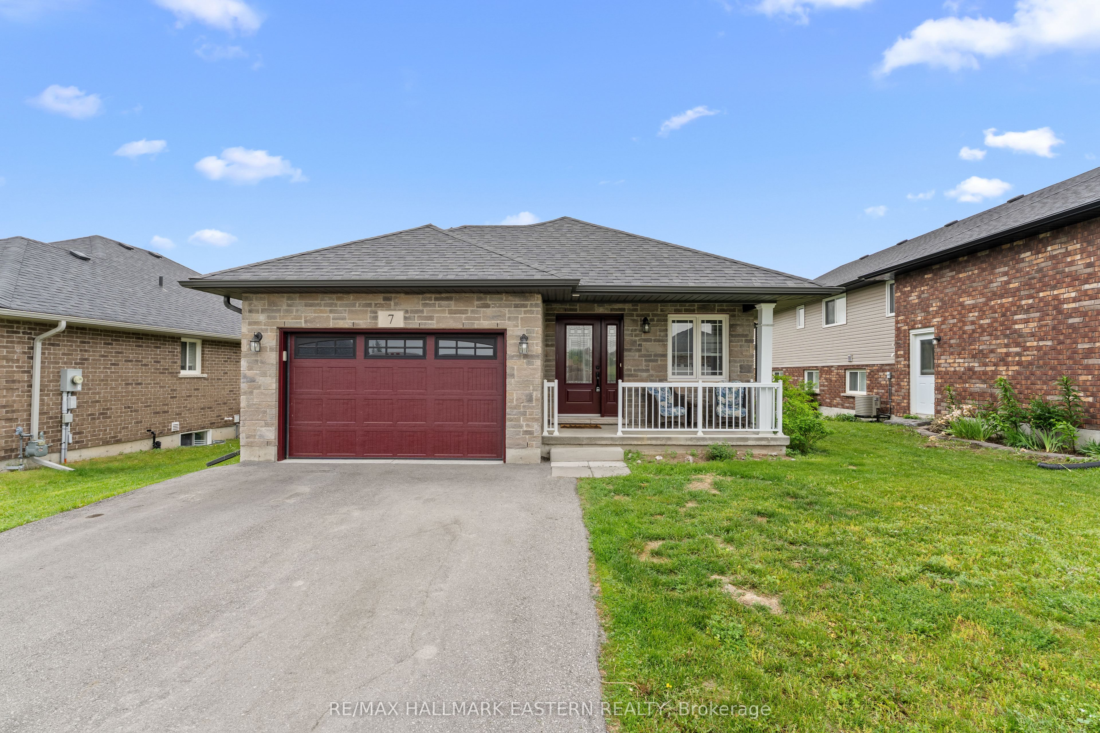 7 Millpond Lane Property Photo 1