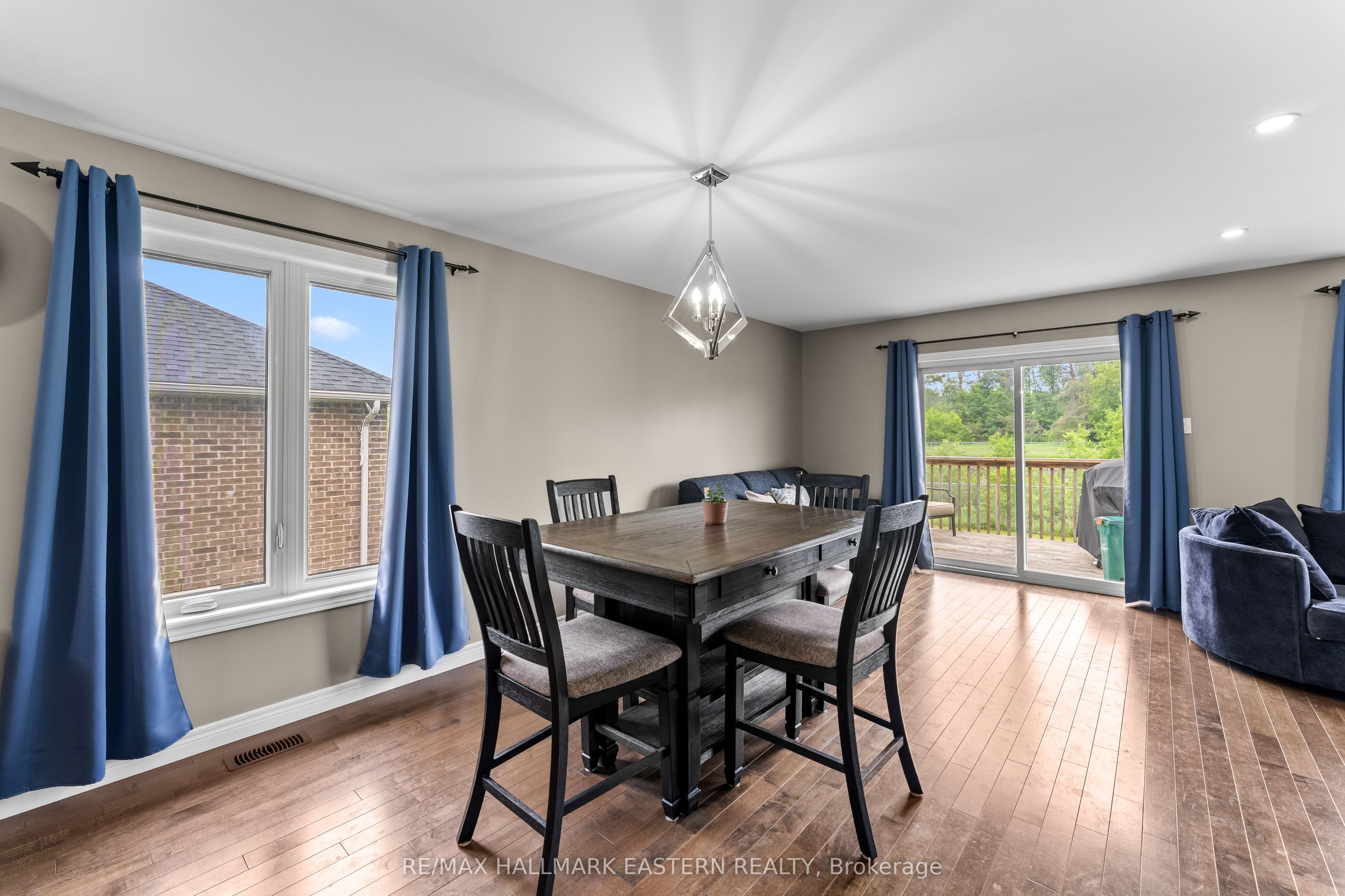 7 Millpond Lane Property Photo 5