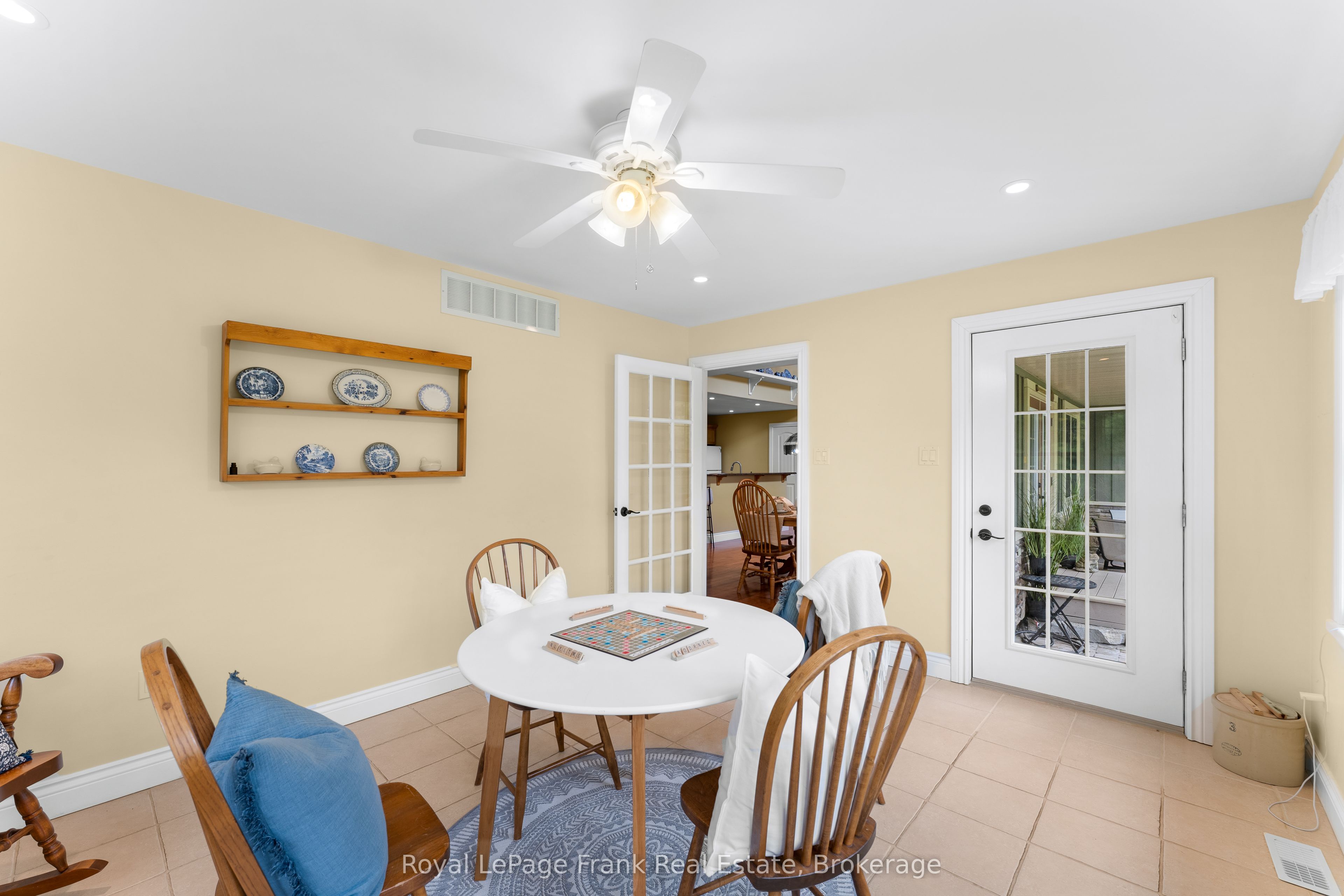 382 Lakehurst Circle Road Property Photo 33